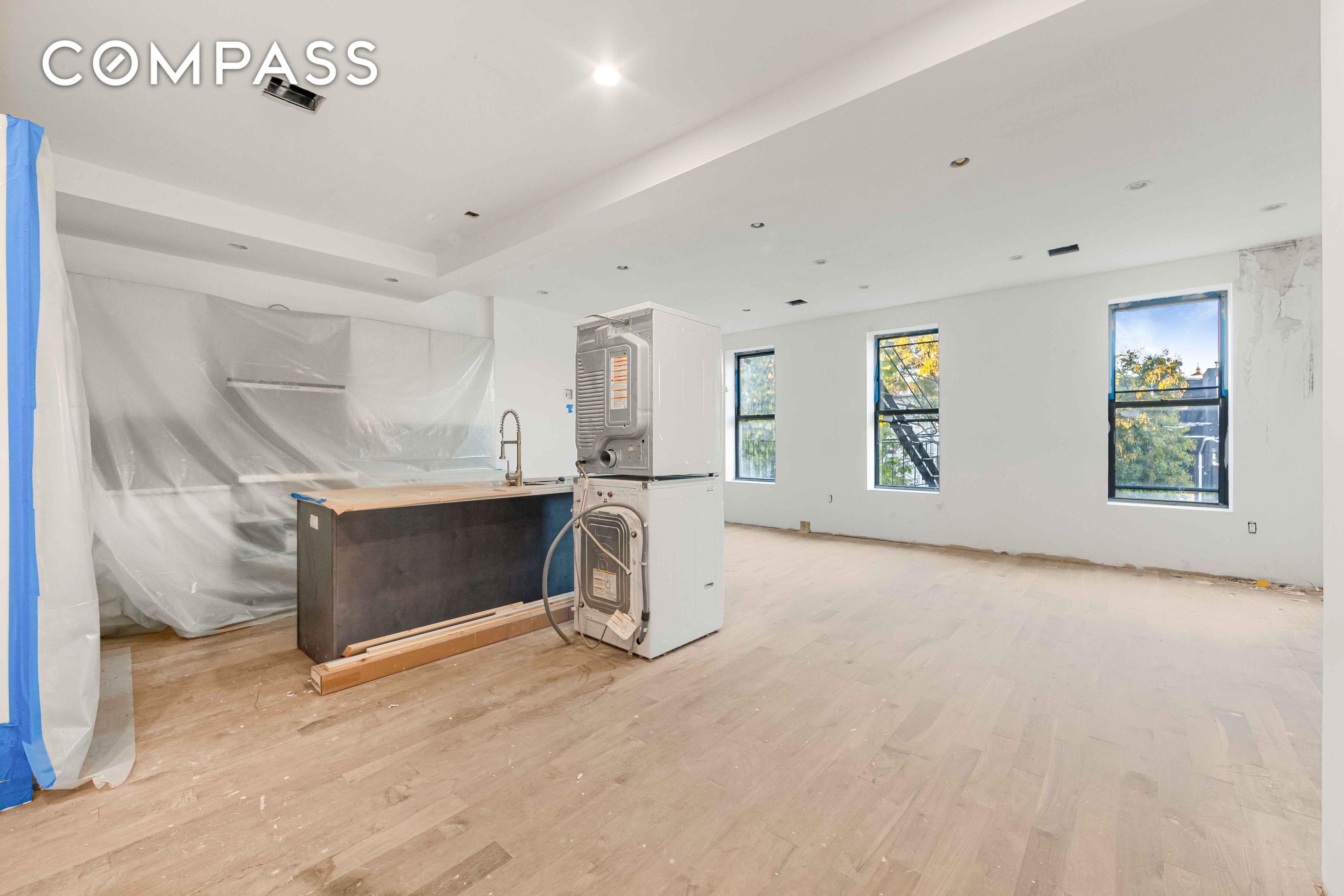 #11 photo, 913 Lafayette Avenue, Bedford-Stuyvesant , NY 11221