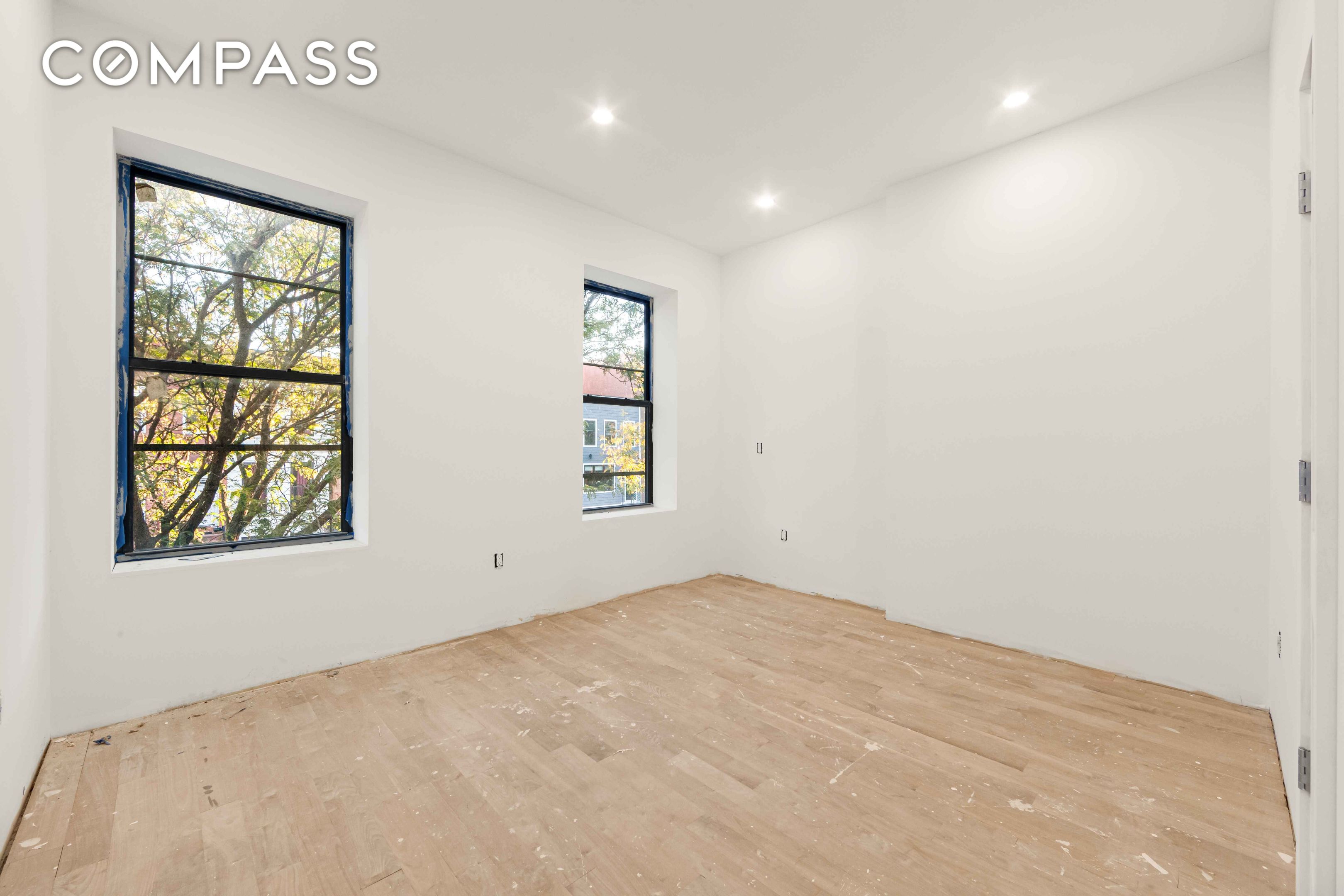 #13 photo, 913 Lafayette Avenue, Bedford-Stuyvesant , NY 11221