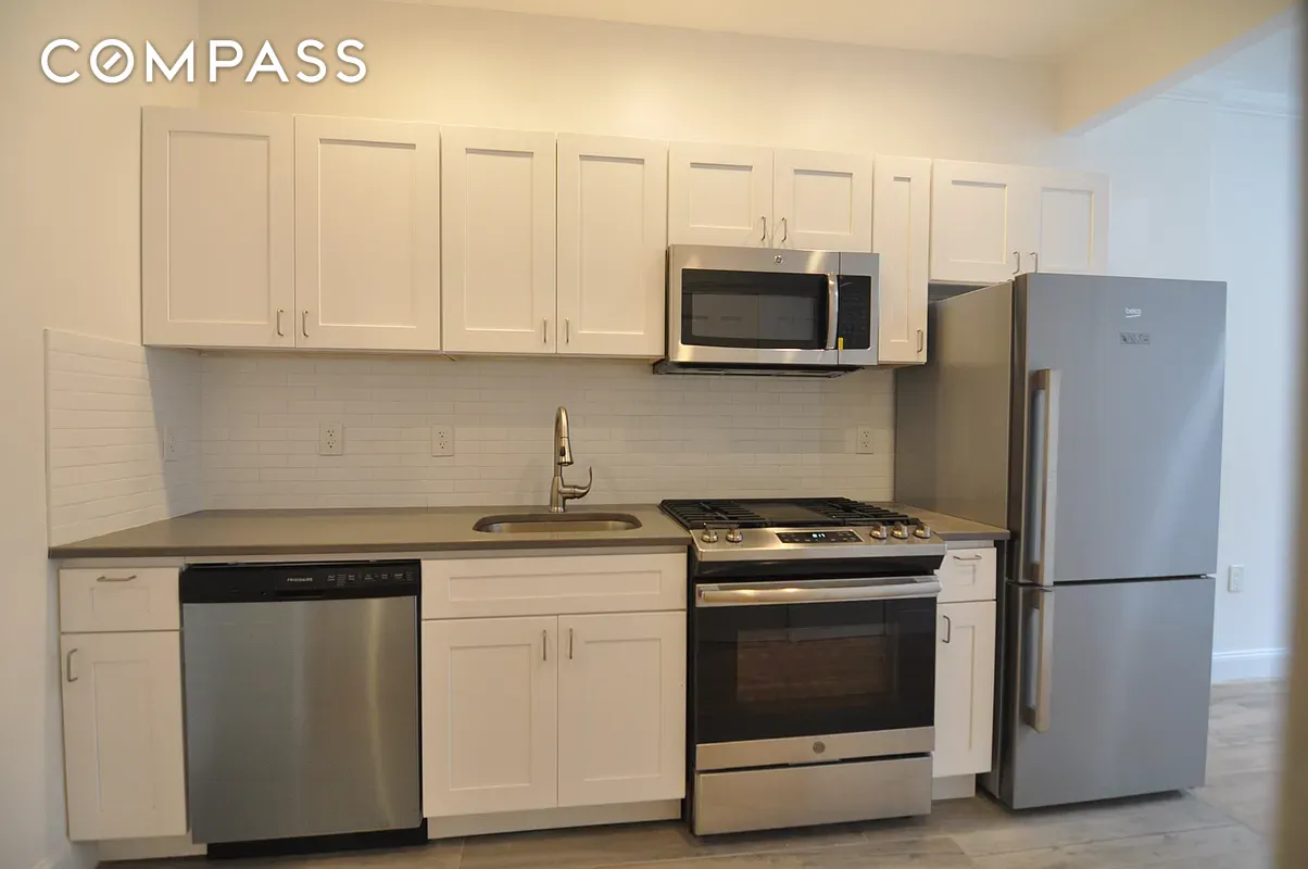 #12 photo, 135 W 136th Street, Central Harlem , NY 10030