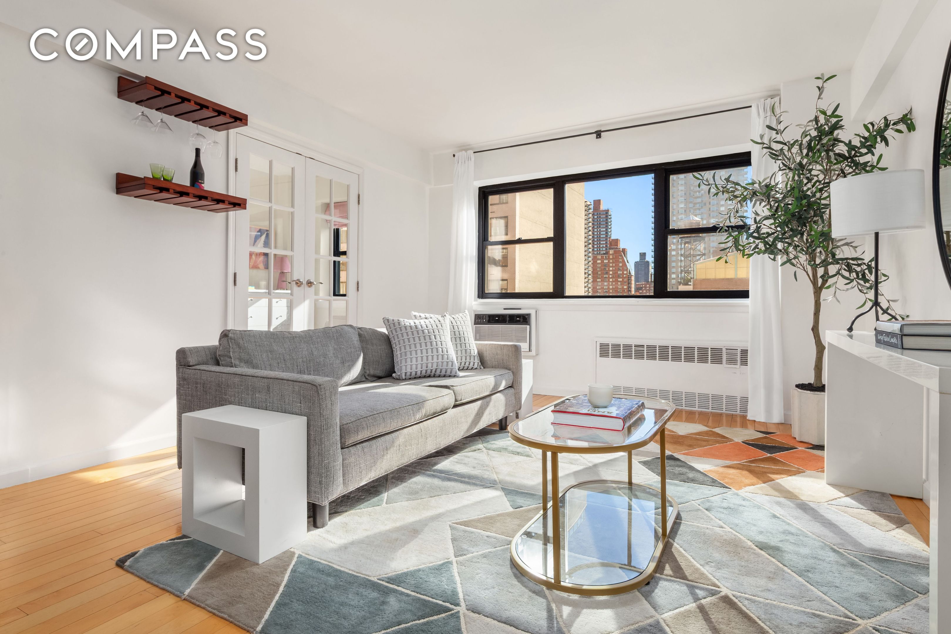 #3 photo, 181 E 73rd Street, Lenox Hill , NY 10021