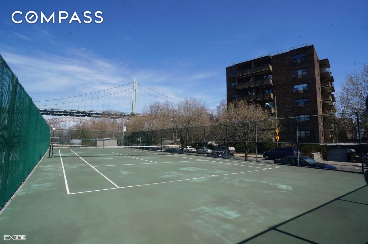 #19 photo, 25-40 Shore Boulevard, Astoria , NY 11102