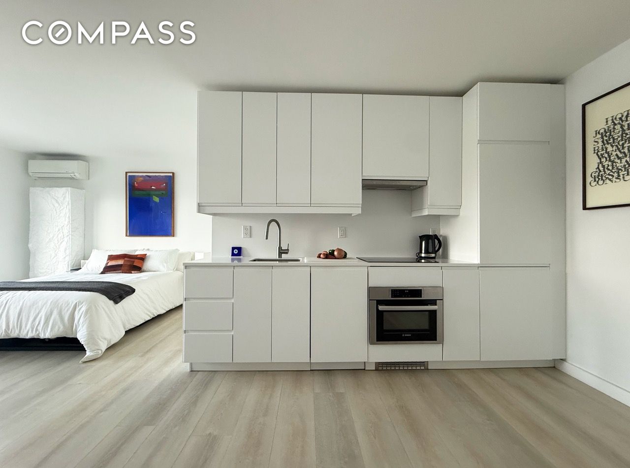 #4 photo, 25-40 Shore Boulevard, Astoria , NY 11102