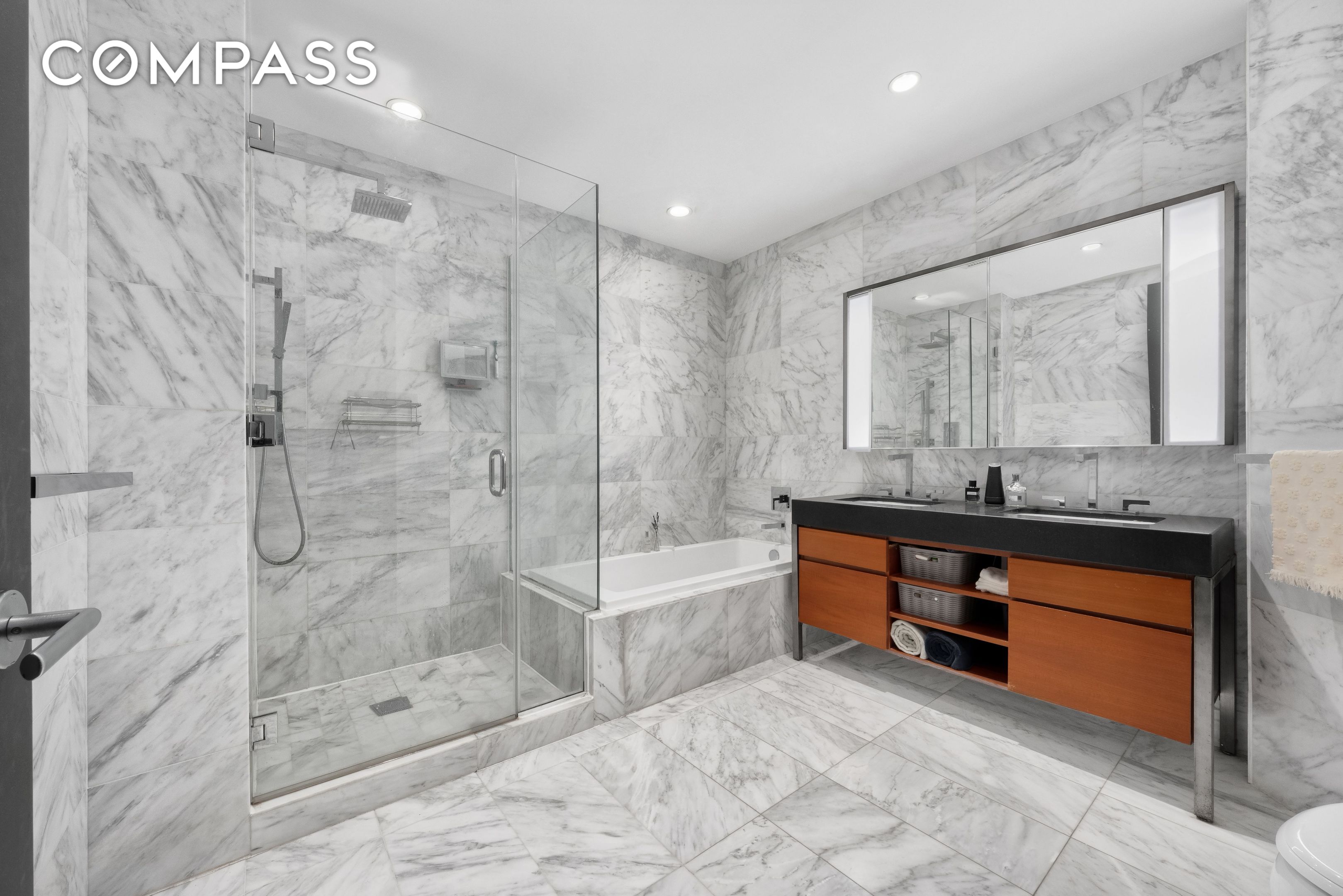 #9 photo, 75 Wall Street, Financial District , NY 10005