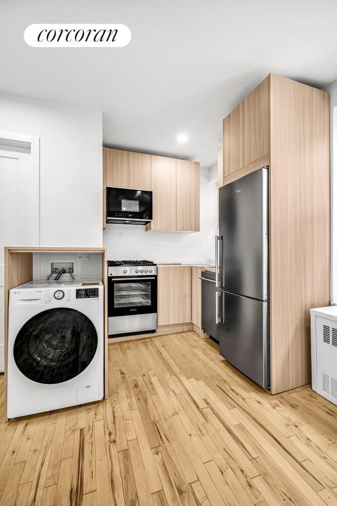 #3 photo, 315 E 95TH Street, Yorkville , NY 10128