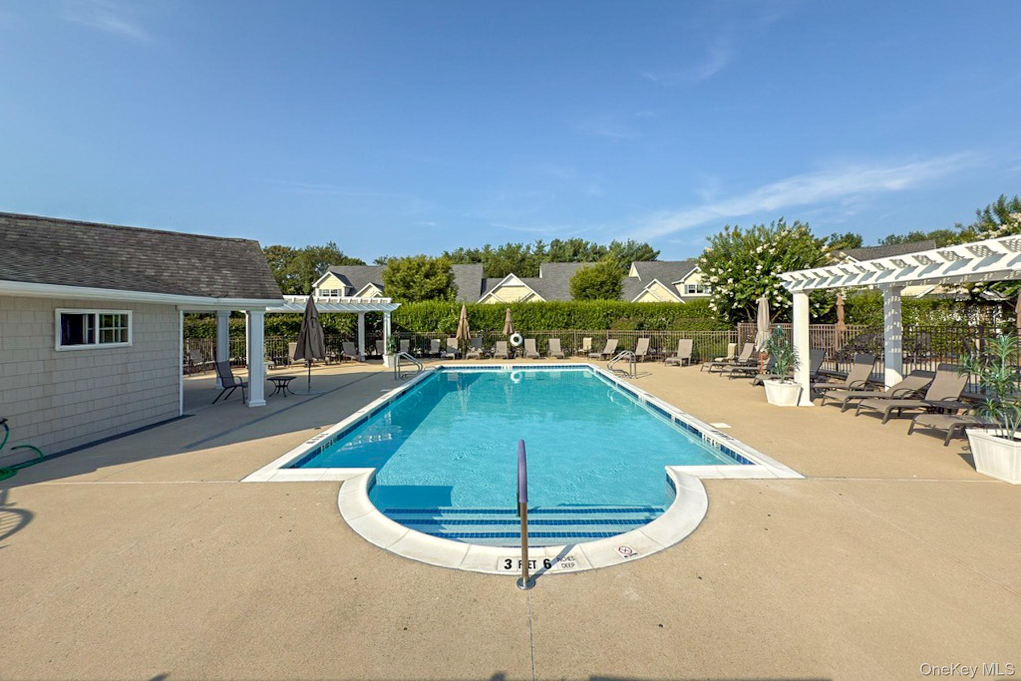 #19 photo, 18 Kennsington Court, Riverhead , NY 11901