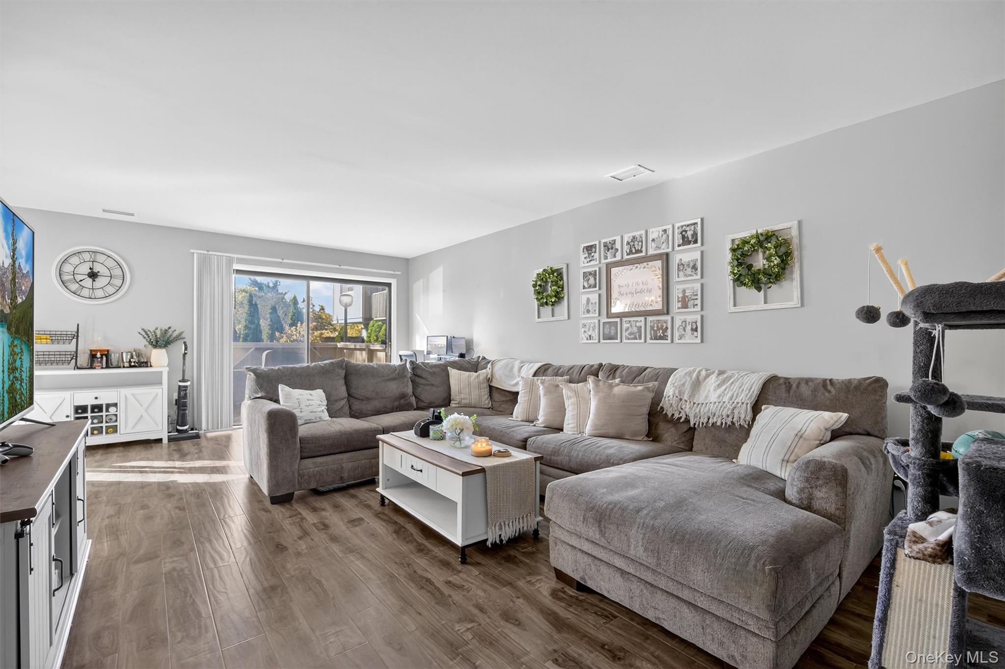 #13 photo, 2203 Mulberry Court, Poughkeepsie , NY 12603