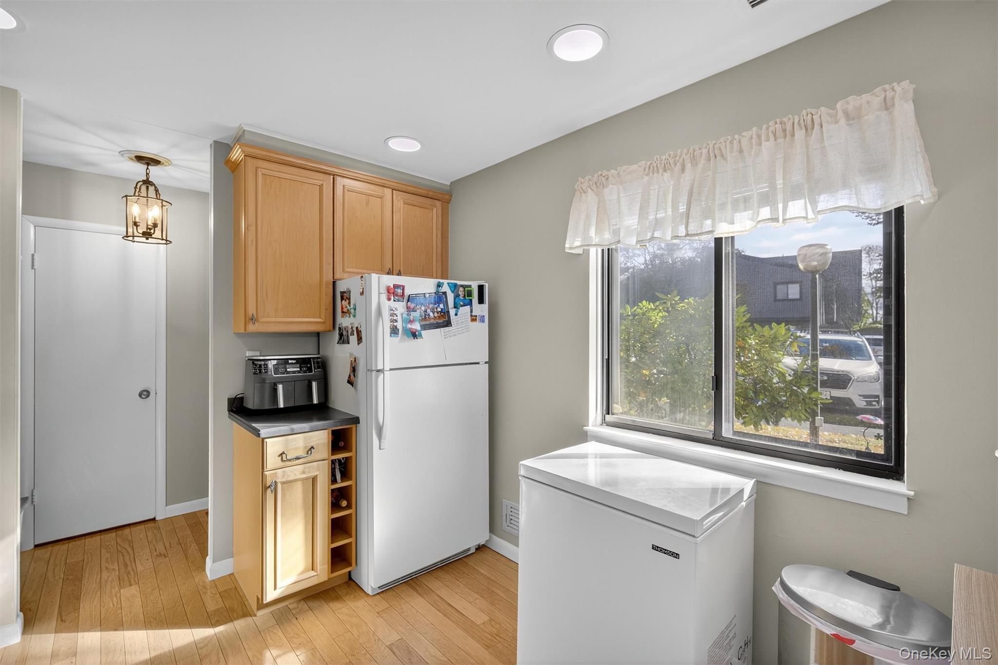 #6 photo, 2203 Mulberry Court, Poughkeepsie , NY 12603