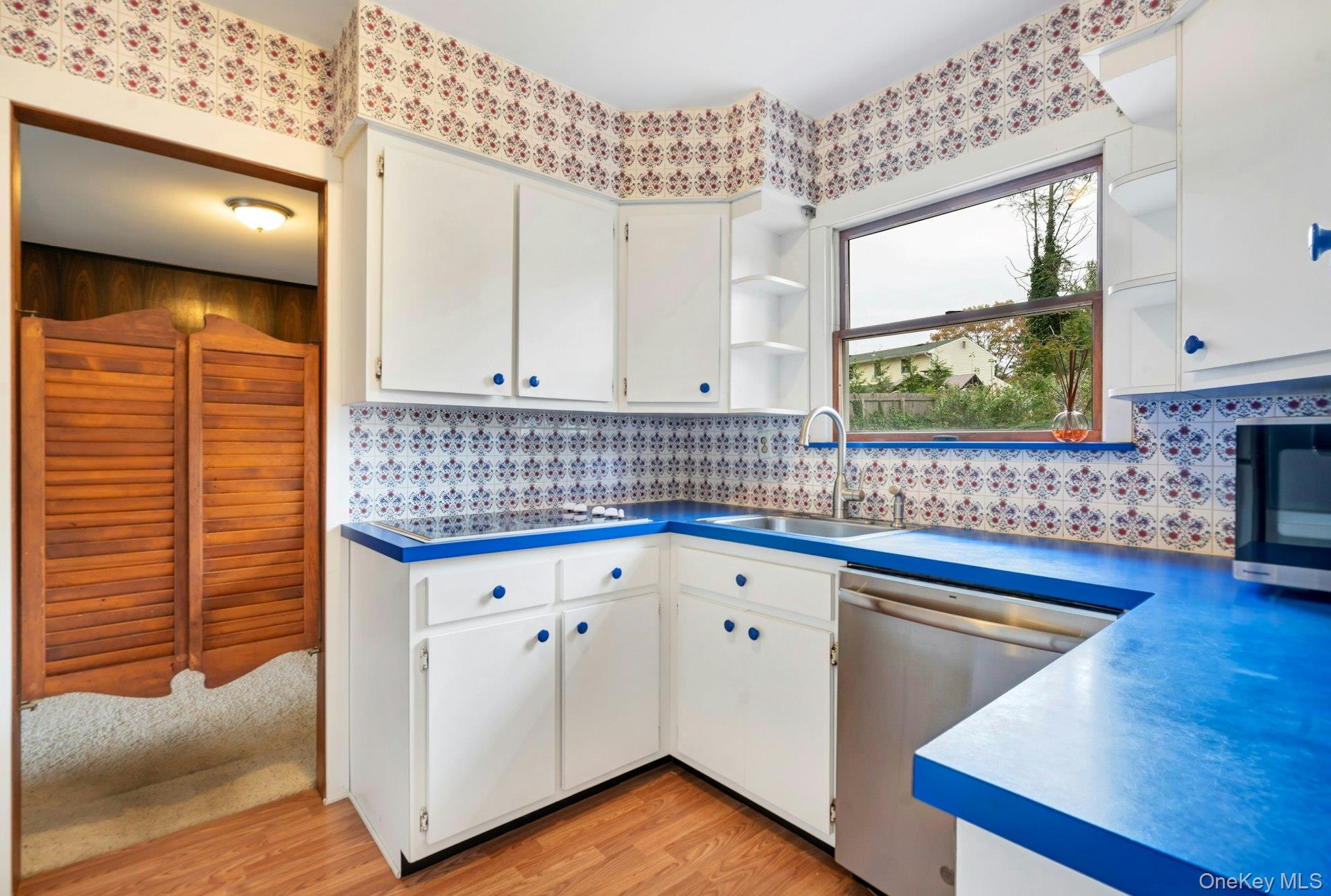 #14 photo, 15 Royalston Lane, South Setauket , NY 11720