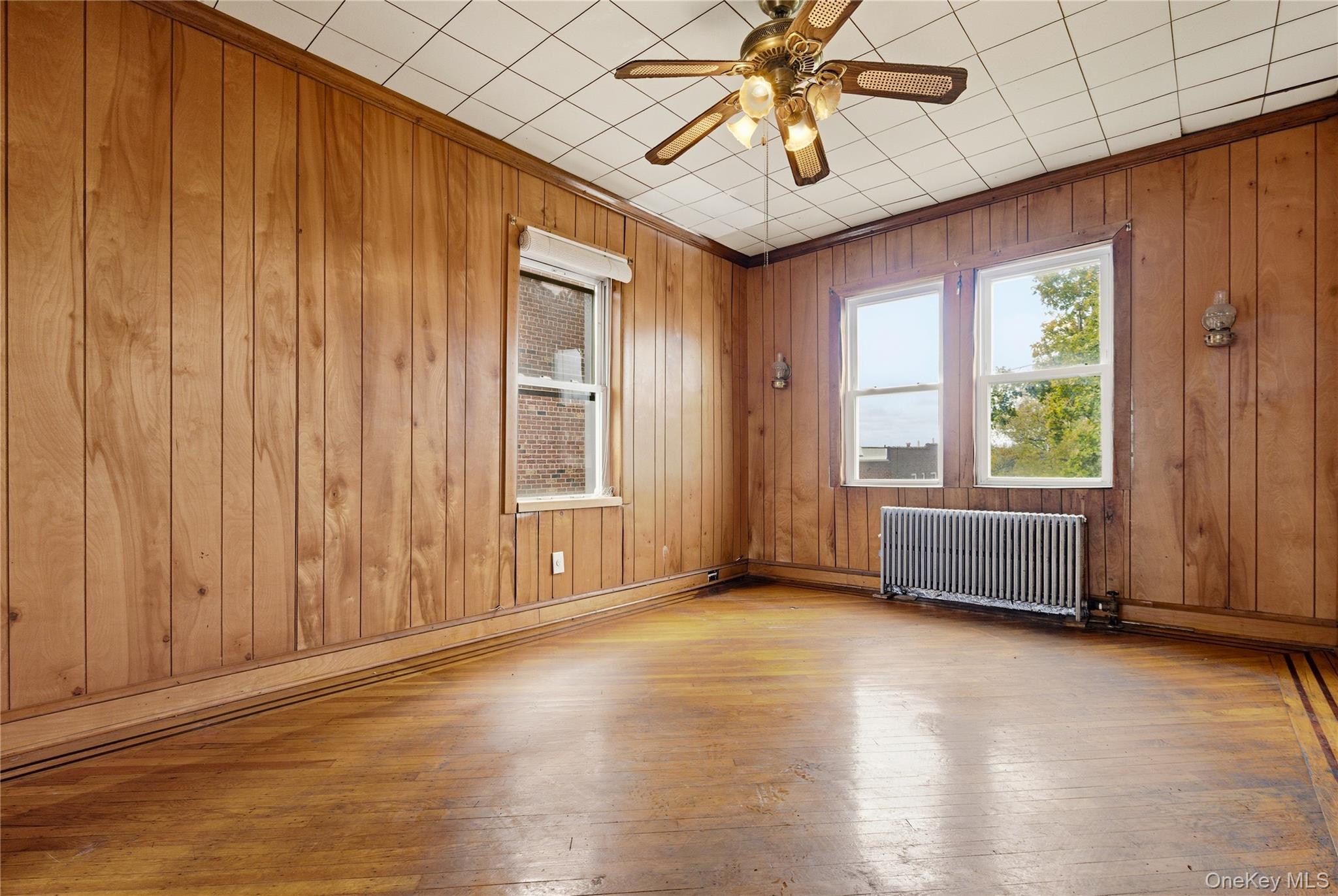 #7 photo, 61-24 65th Street, Middle Village , NY 11379