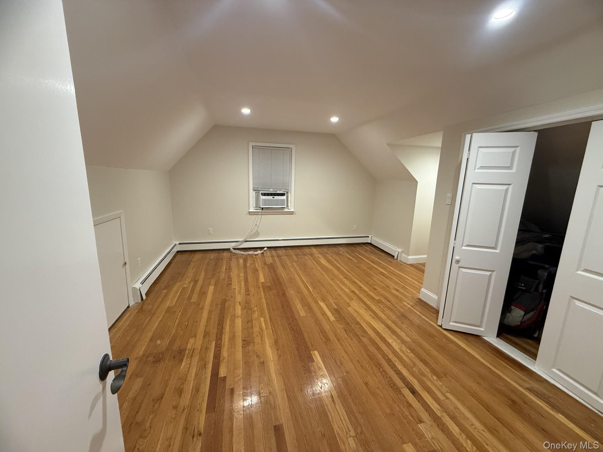 #10 photo, 147 Primrose Drive, New Hyde Park , NY 11040