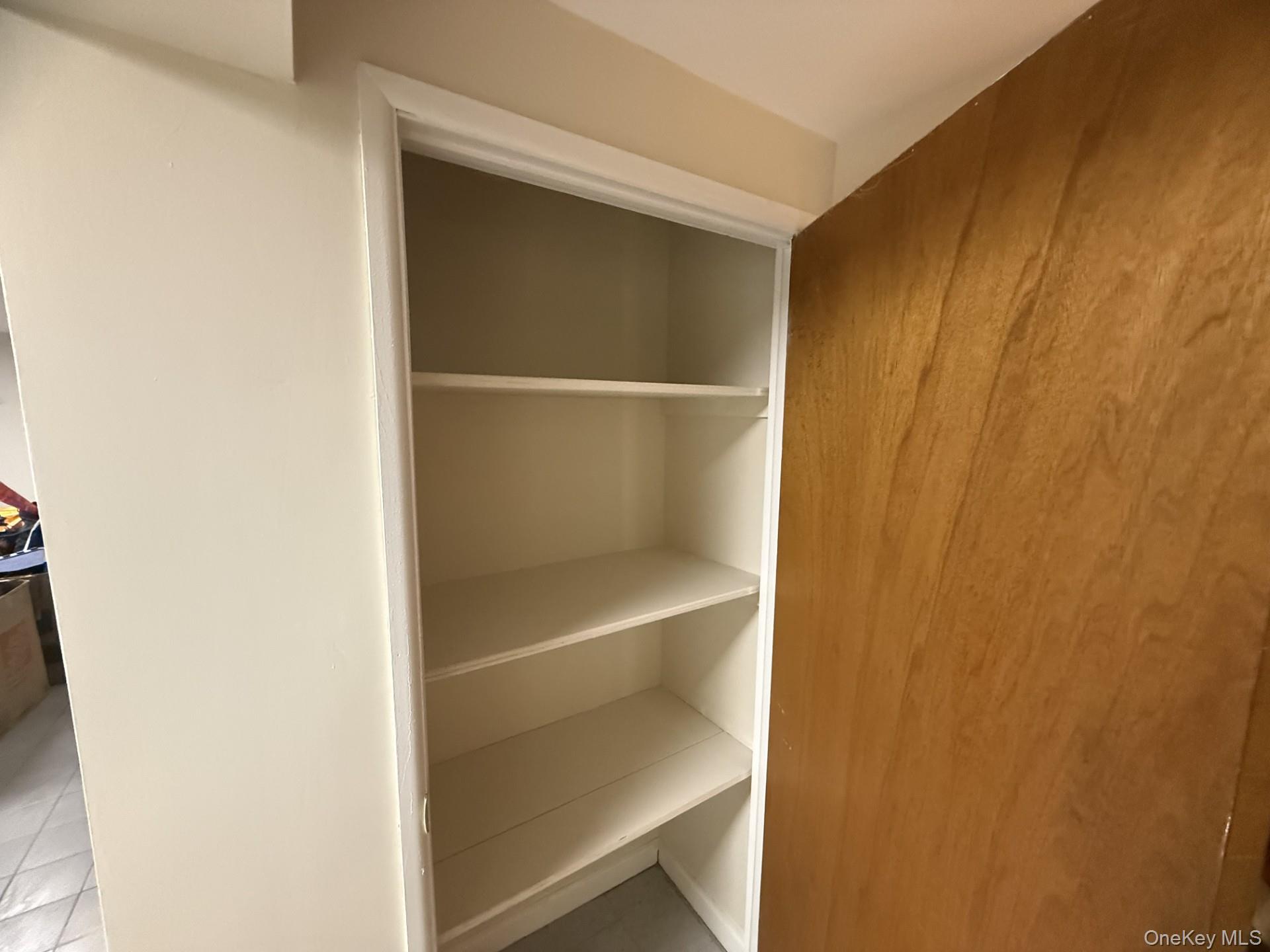 #15 photo, 147 Primrose Drive, New Hyde Park , NY 11040