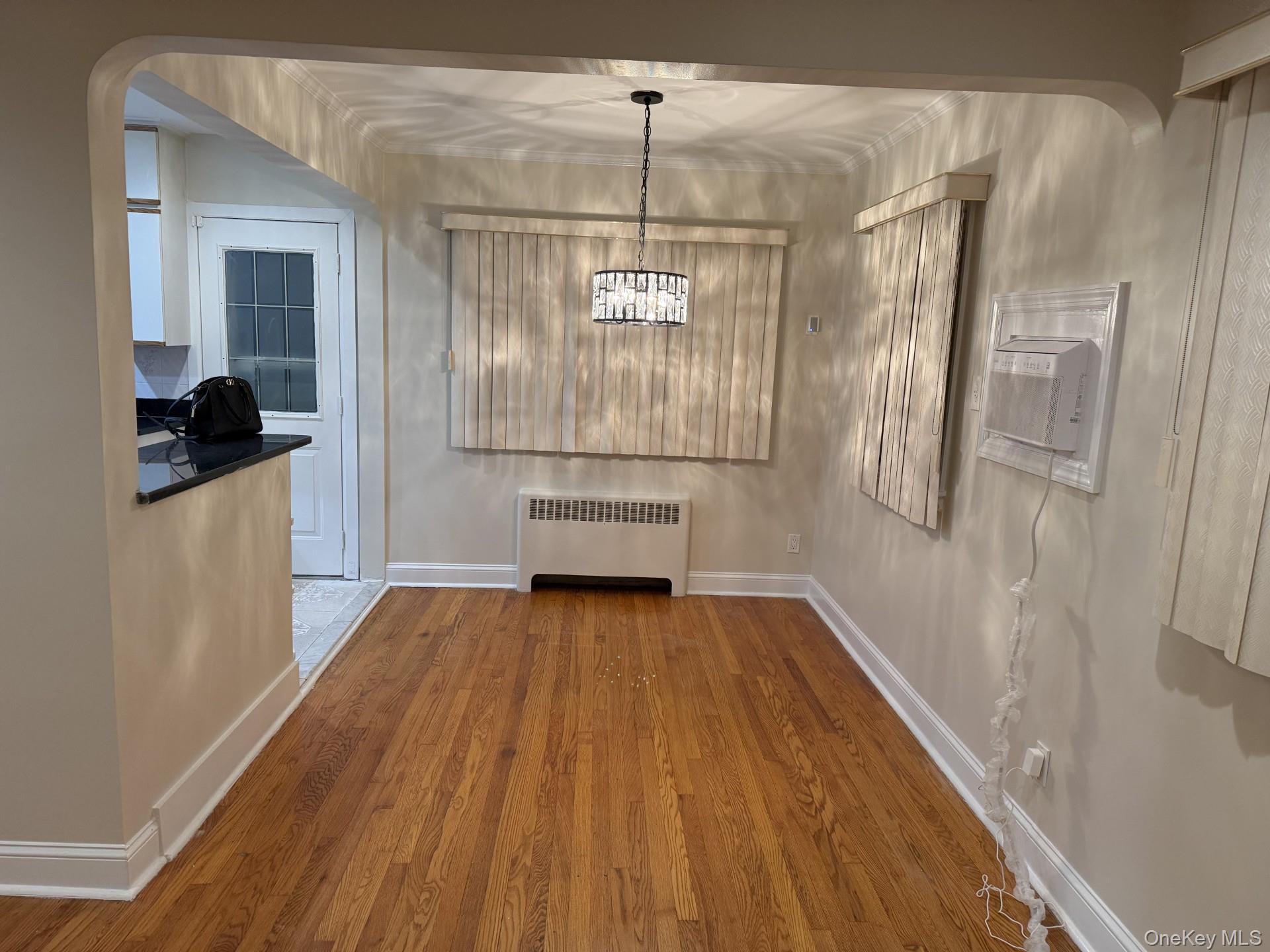 #3 photo, 147 Primrose Drive, New Hyde Park , NY 11040