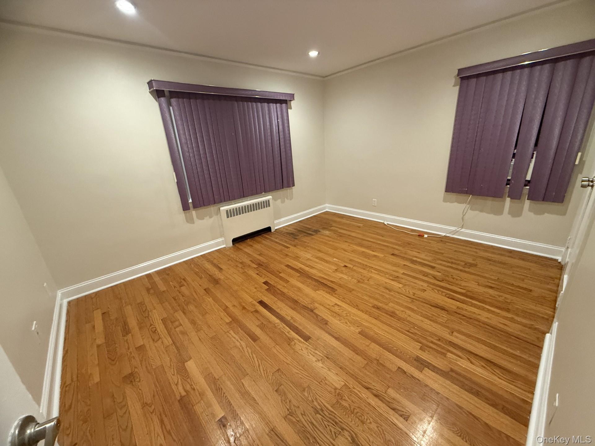 #6 photo, 147 Primrose Drive, New Hyde Park , NY 11040