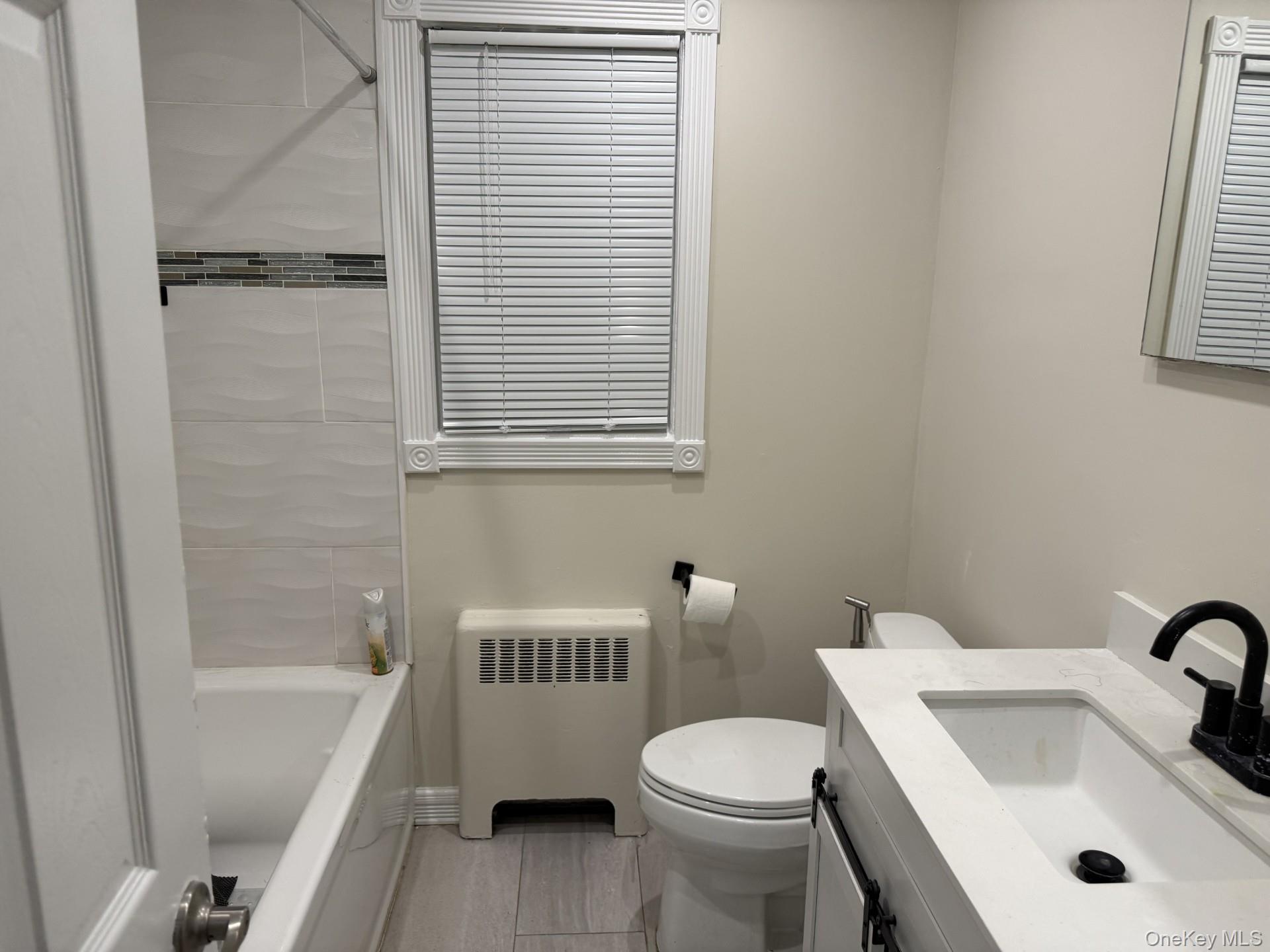 #8 photo, 147 Primrose Drive, New Hyde Park , NY 11040