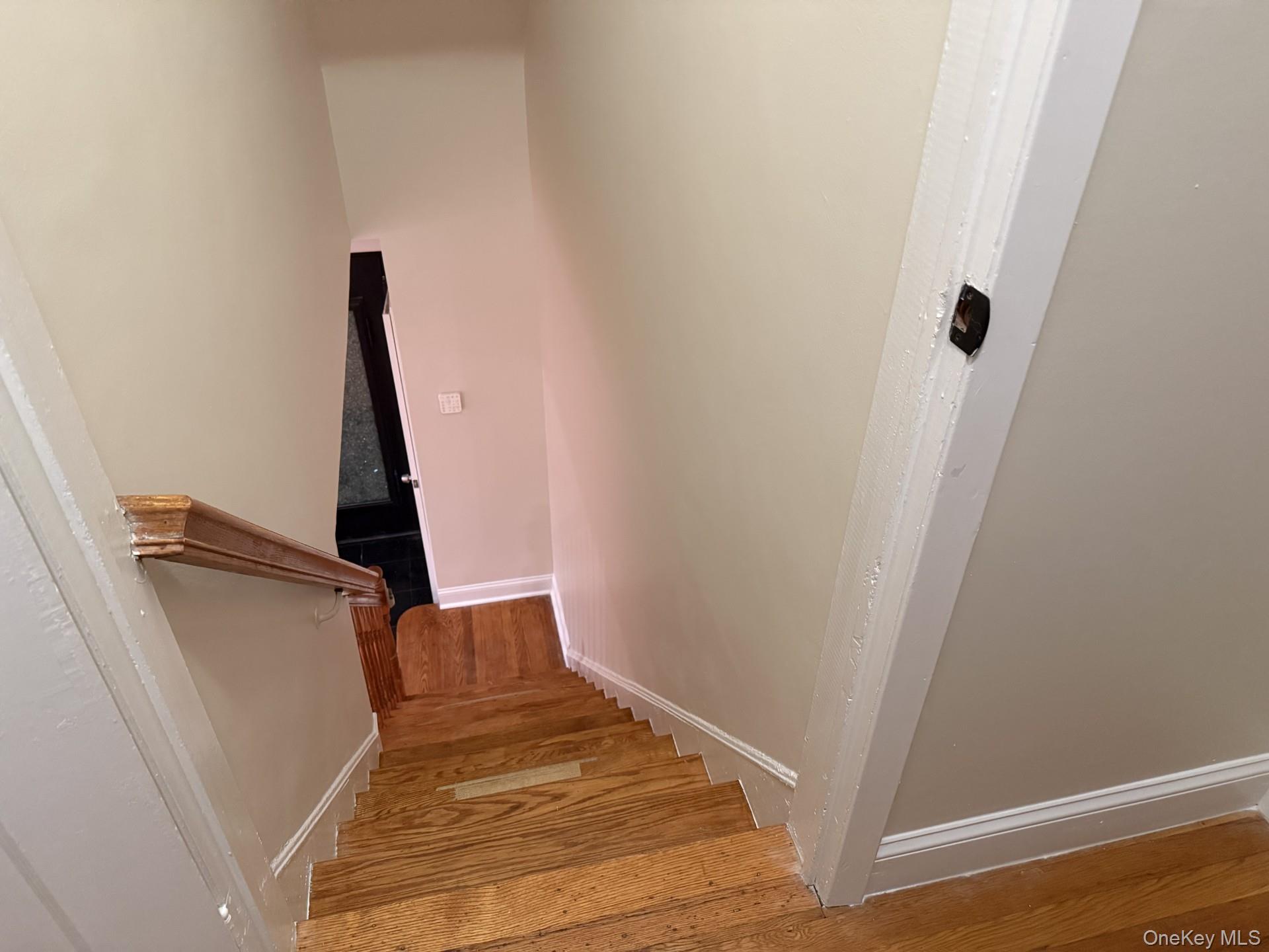 #9 photo, 147 Primrose Drive, New Hyde Park , NY 11040