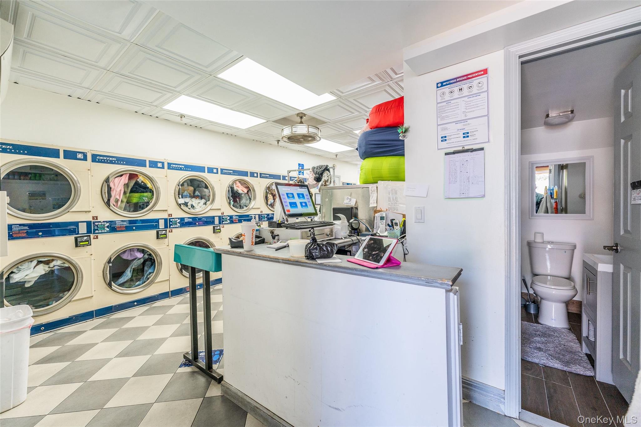 #1 photo, 370 Crescent Street, Brooklyn , NY 11208