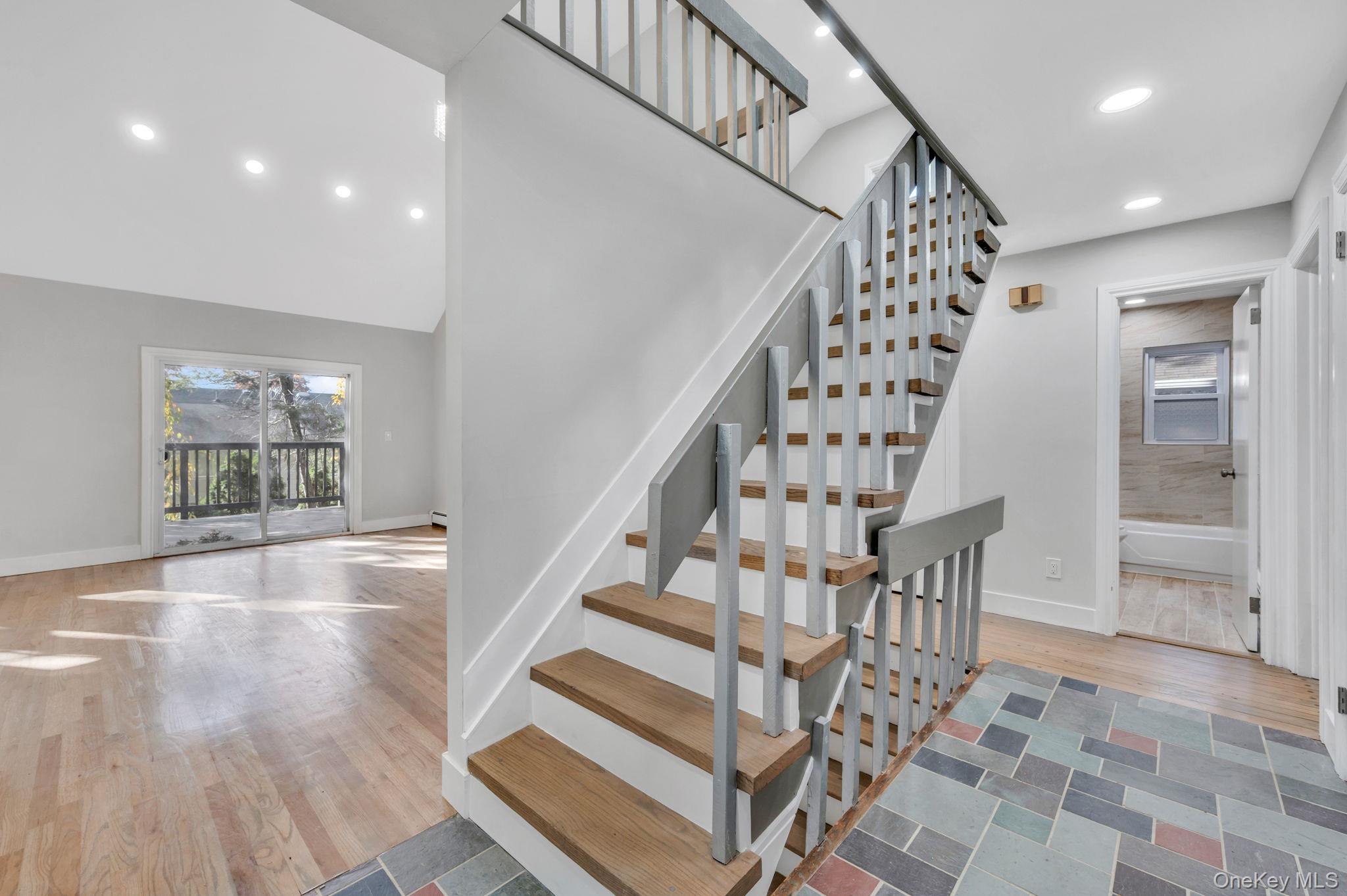 #2 photo, 28 Sanford Street, South Huntington , NY 11746