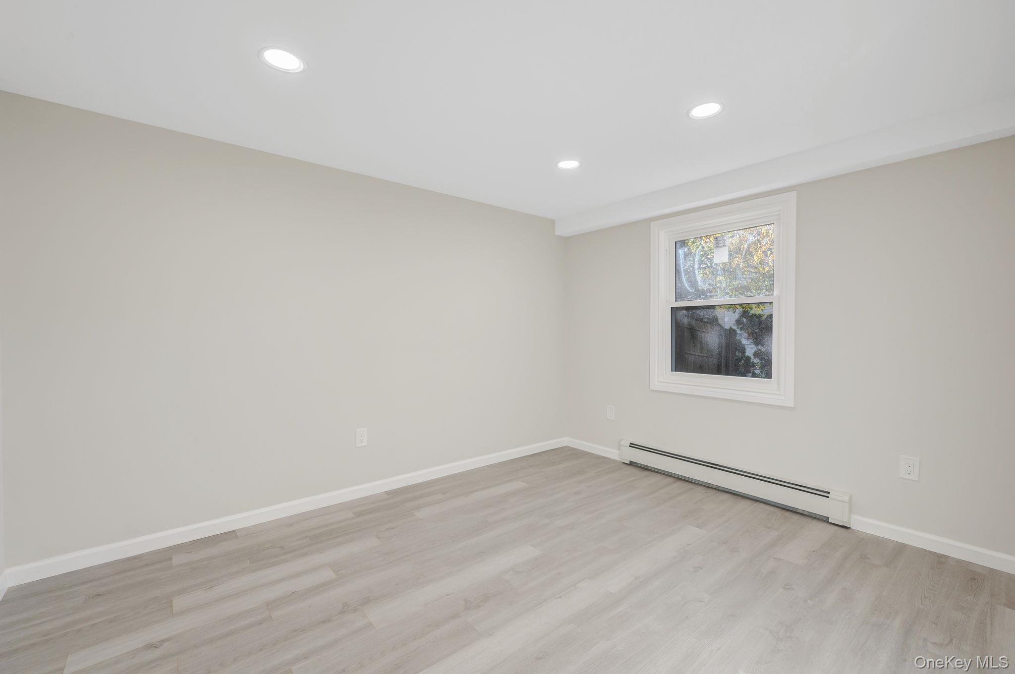 #20 photo, 28 Sanford Street, South Huntington , NY 11746