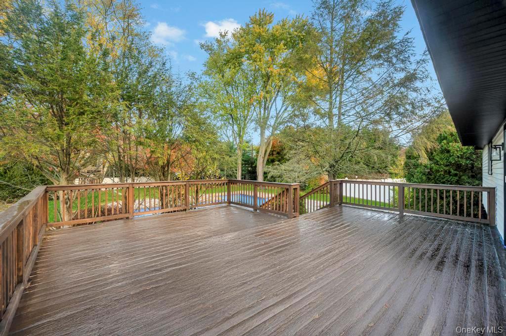 #12 photo, 29 Dillon Drive, Dix Hills , NY 11746