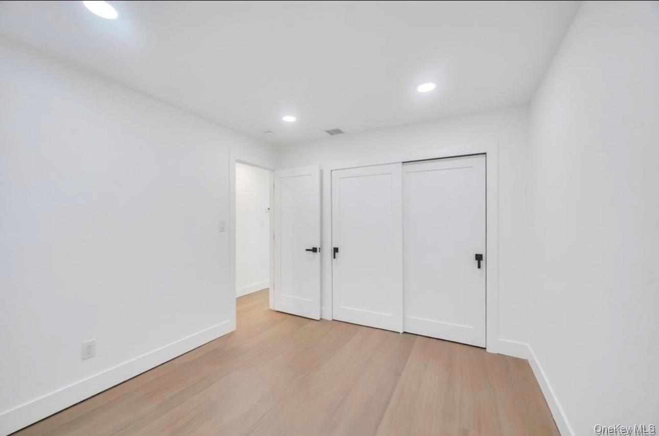 #14 photo, 29 Dillon Drive, Dix Hills , NY 11746