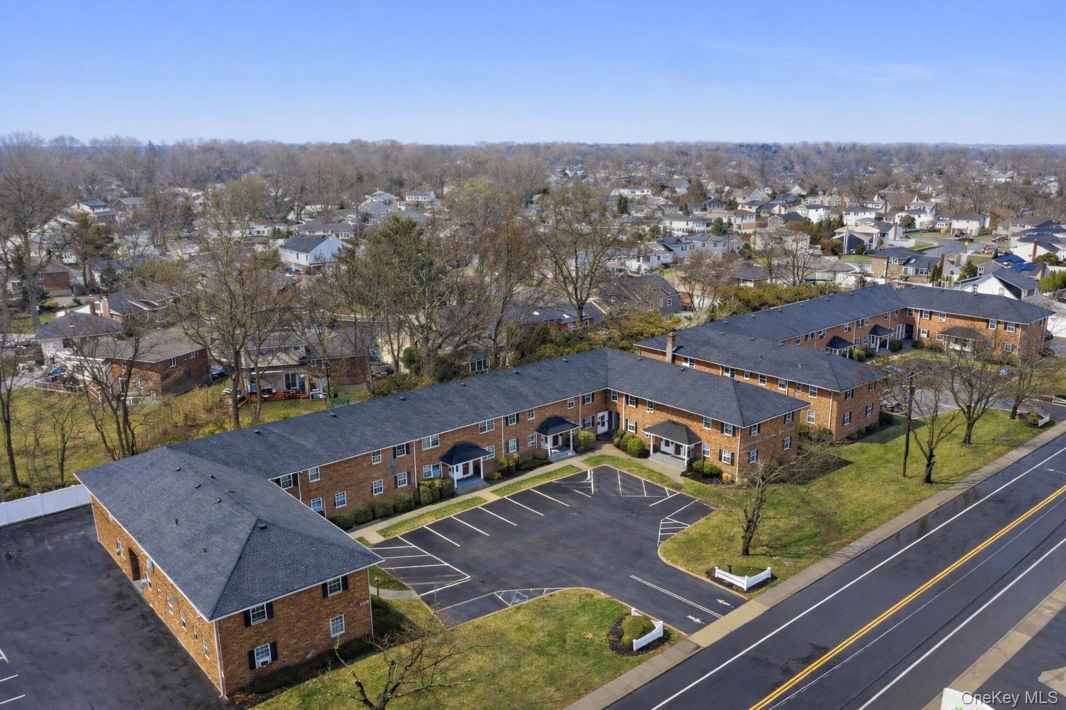 #3 photo, 2531 Jerusalem Avenue, מחוז נסאו North Bellmore , NY 11710