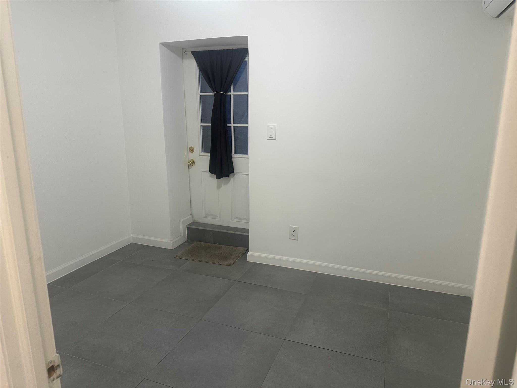 #11 photo, 75-58 113th Street, كوينز Forest Hills , NY 11375