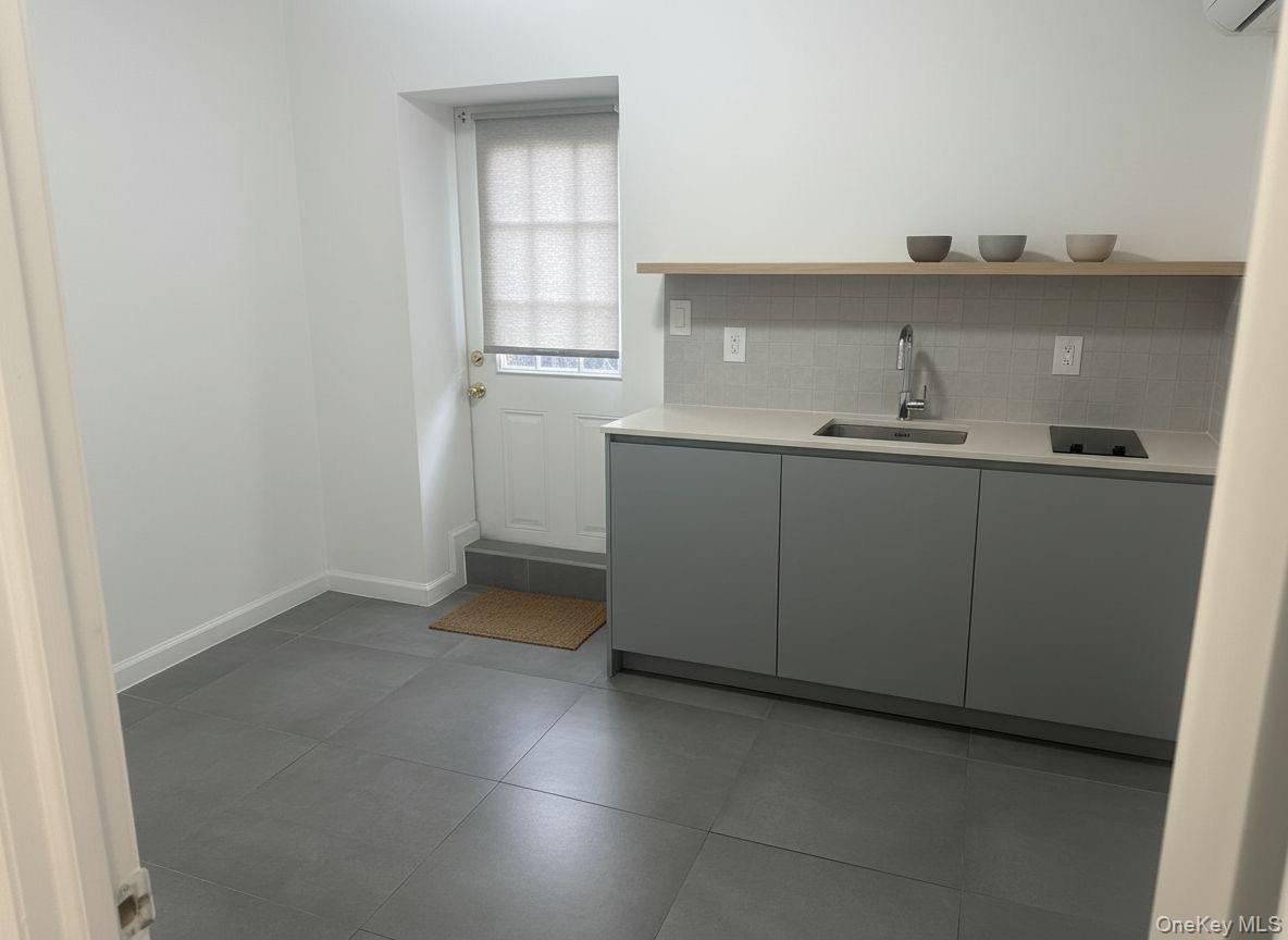 #12 photo, 75-58 113th Street, كوينز Forest Hills , NY 11375