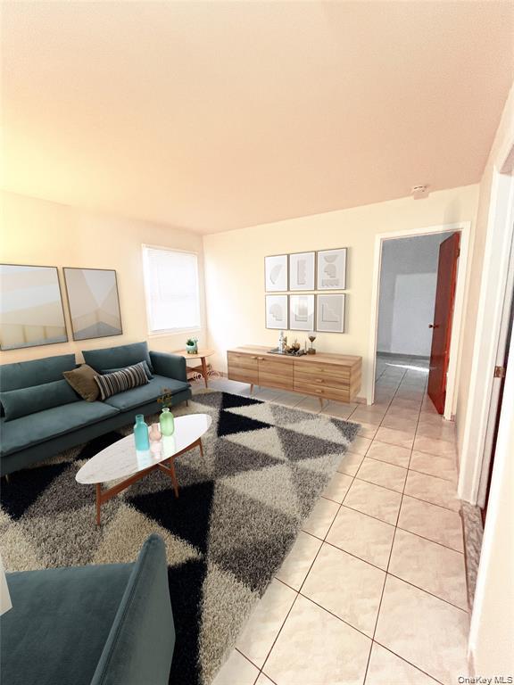 #6 photo, 406 Plainfield Avenue, Floral Park , NY 11001