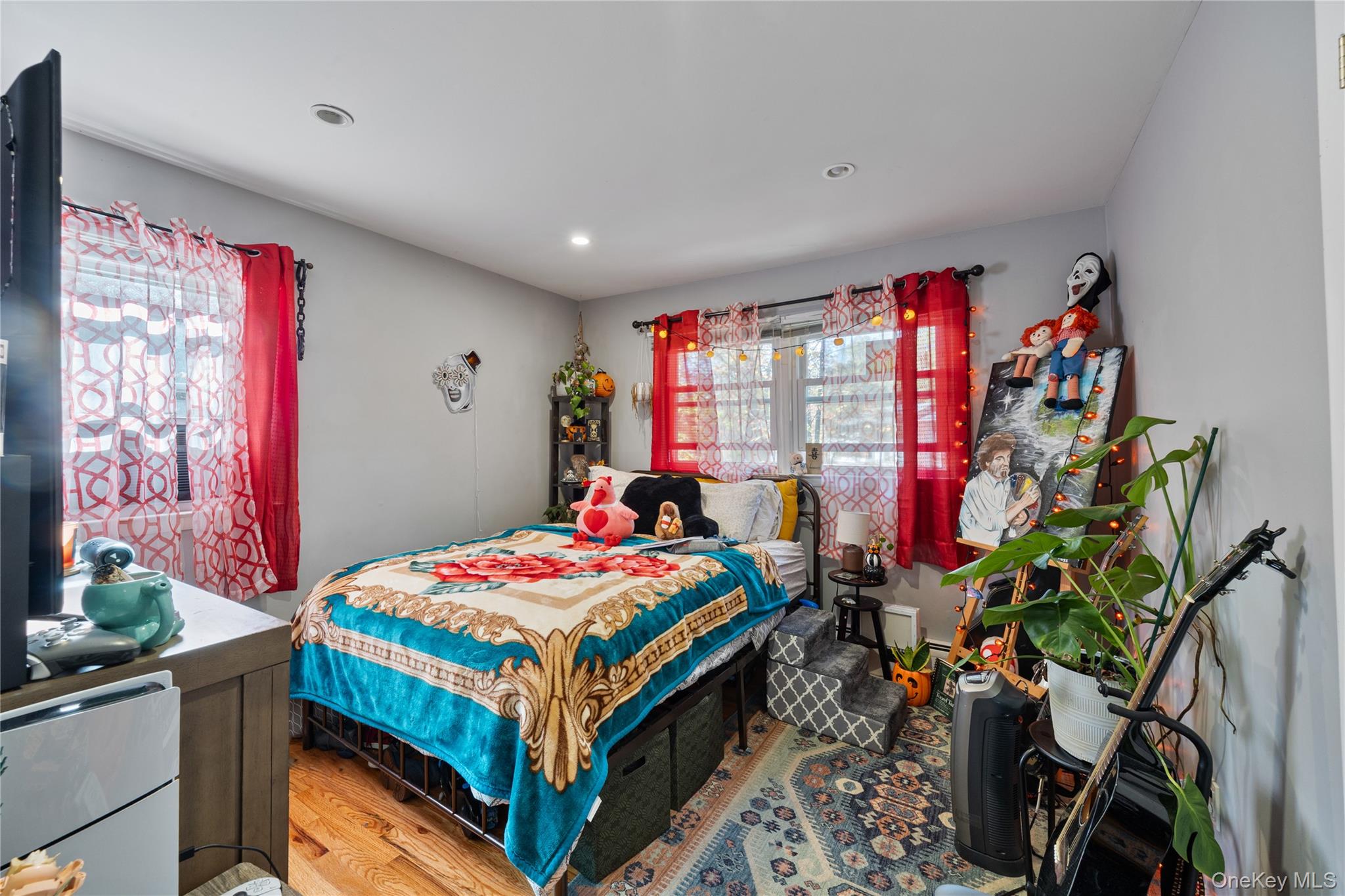 #16 photo, 19 Apple Blossom Court, Airmont , NY 10952