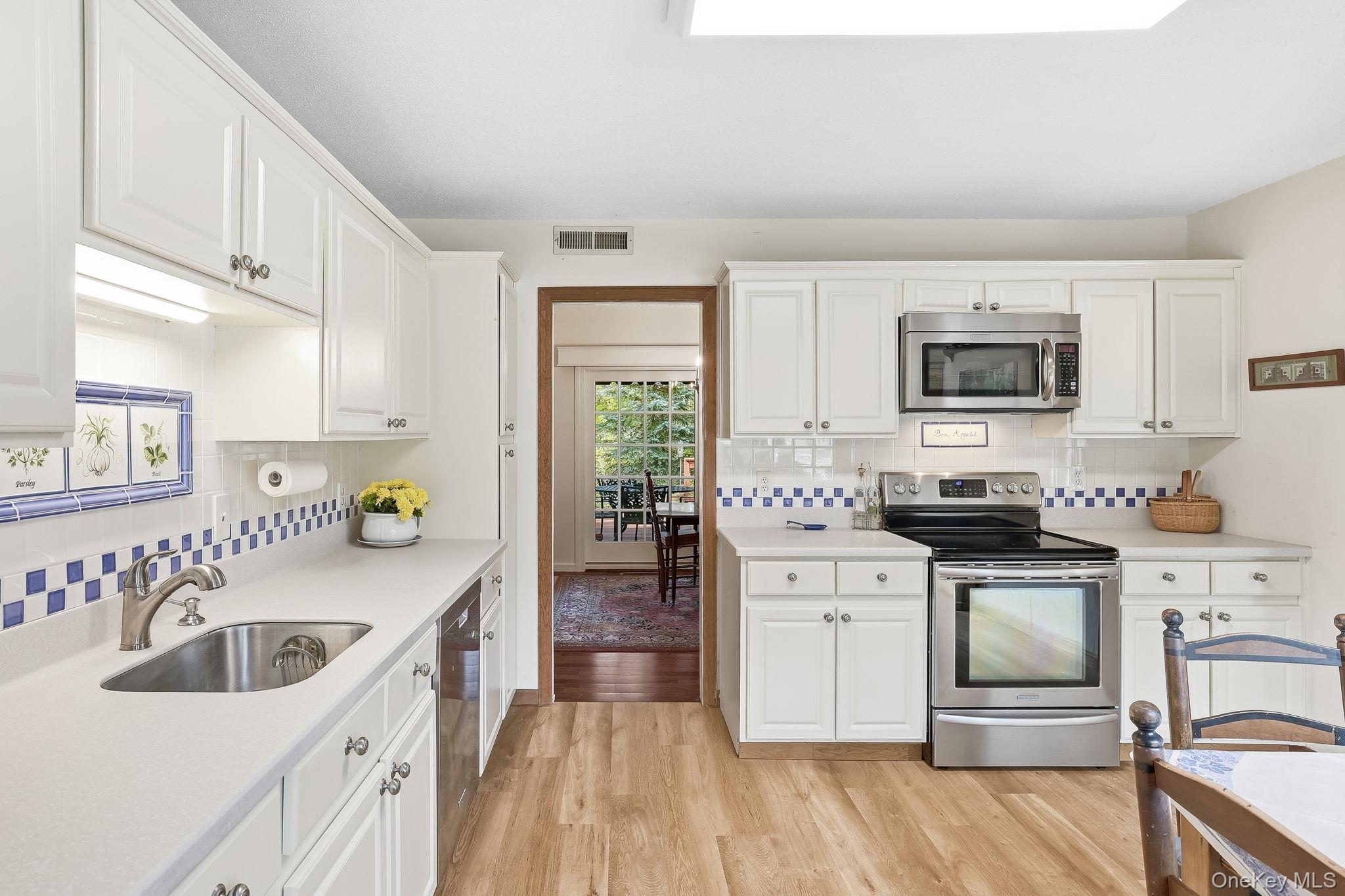 #13 photo, 370 Heritage Hills Hills, Somers , NY 10589