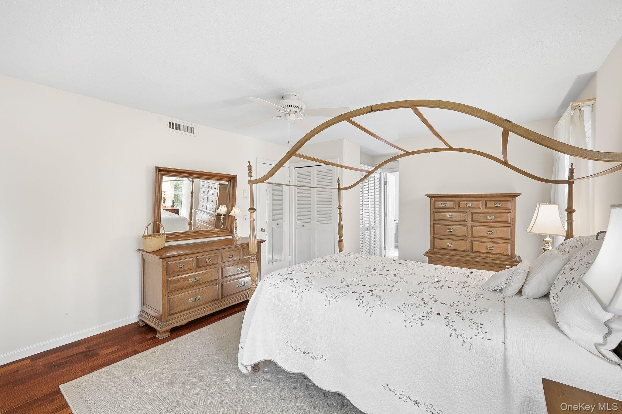 #18 photo, 370 Heritage Hills Hills, Somers , NY 10589