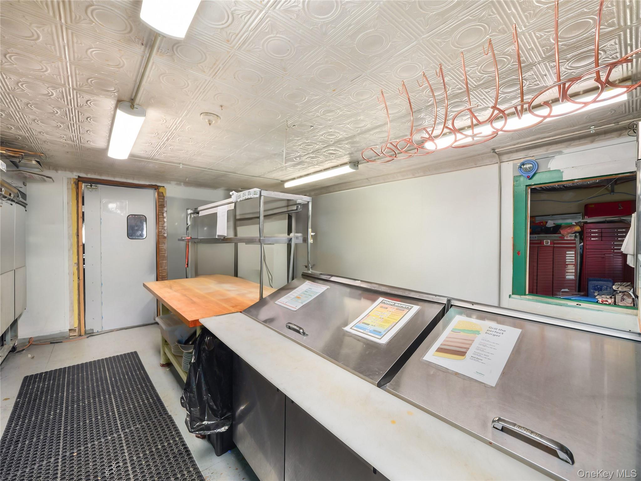 #19 photo, 553 County Road 94, Hankins , NY 12741