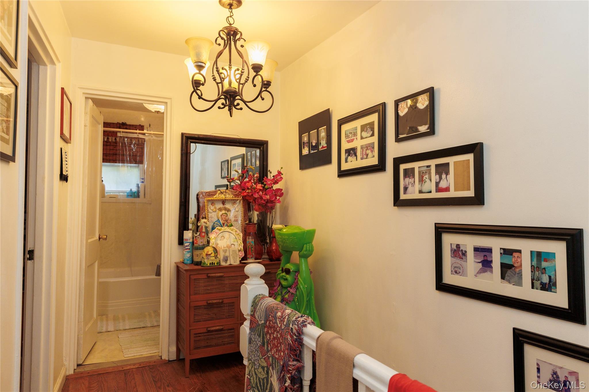 #16 photo, 2440 Morgan Avenue, Bronx , NY 10469