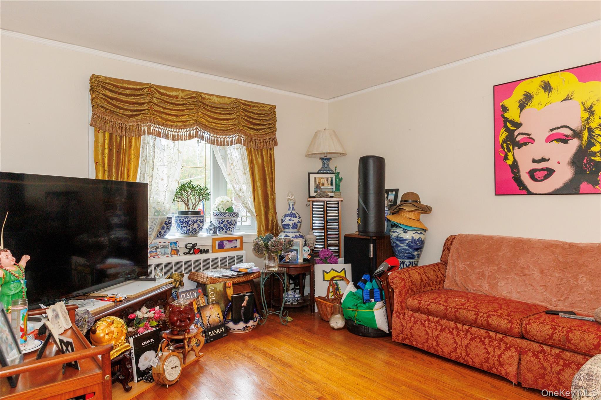 #4 photo, 2440 Morgan Avenue, Bronx , NY 10469