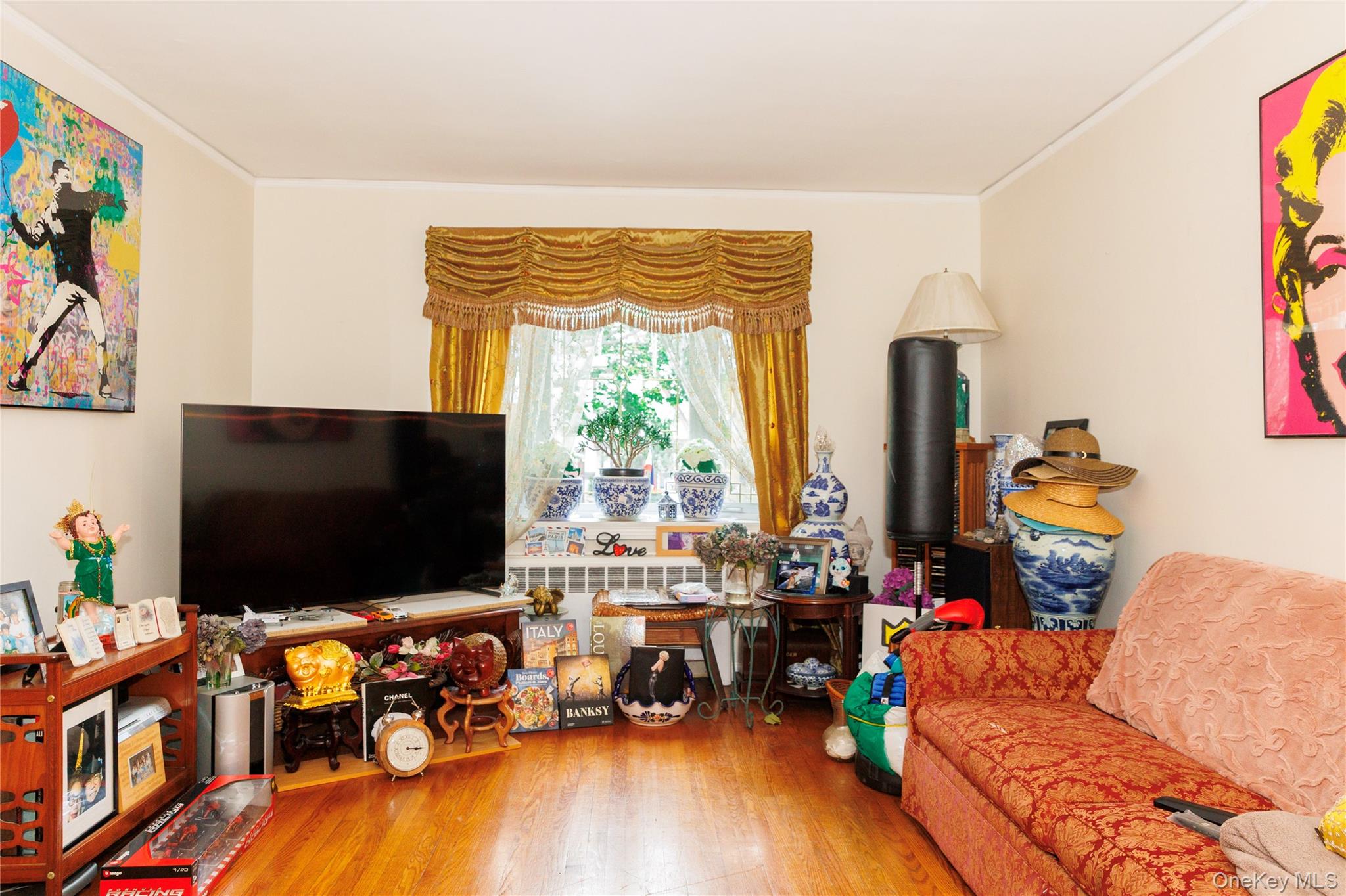 #5 photo, 2440 Morgan Avenue, Bronx , NY 10469