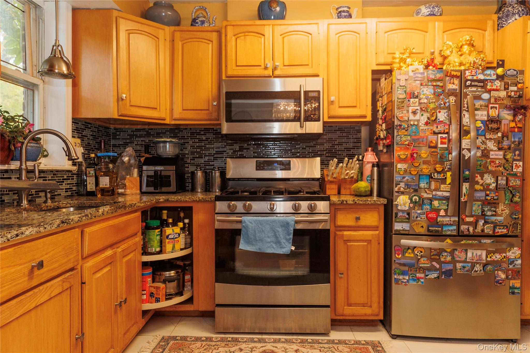 #7 photo, 2440 Morgan Avenue, Bronx , NY 10469