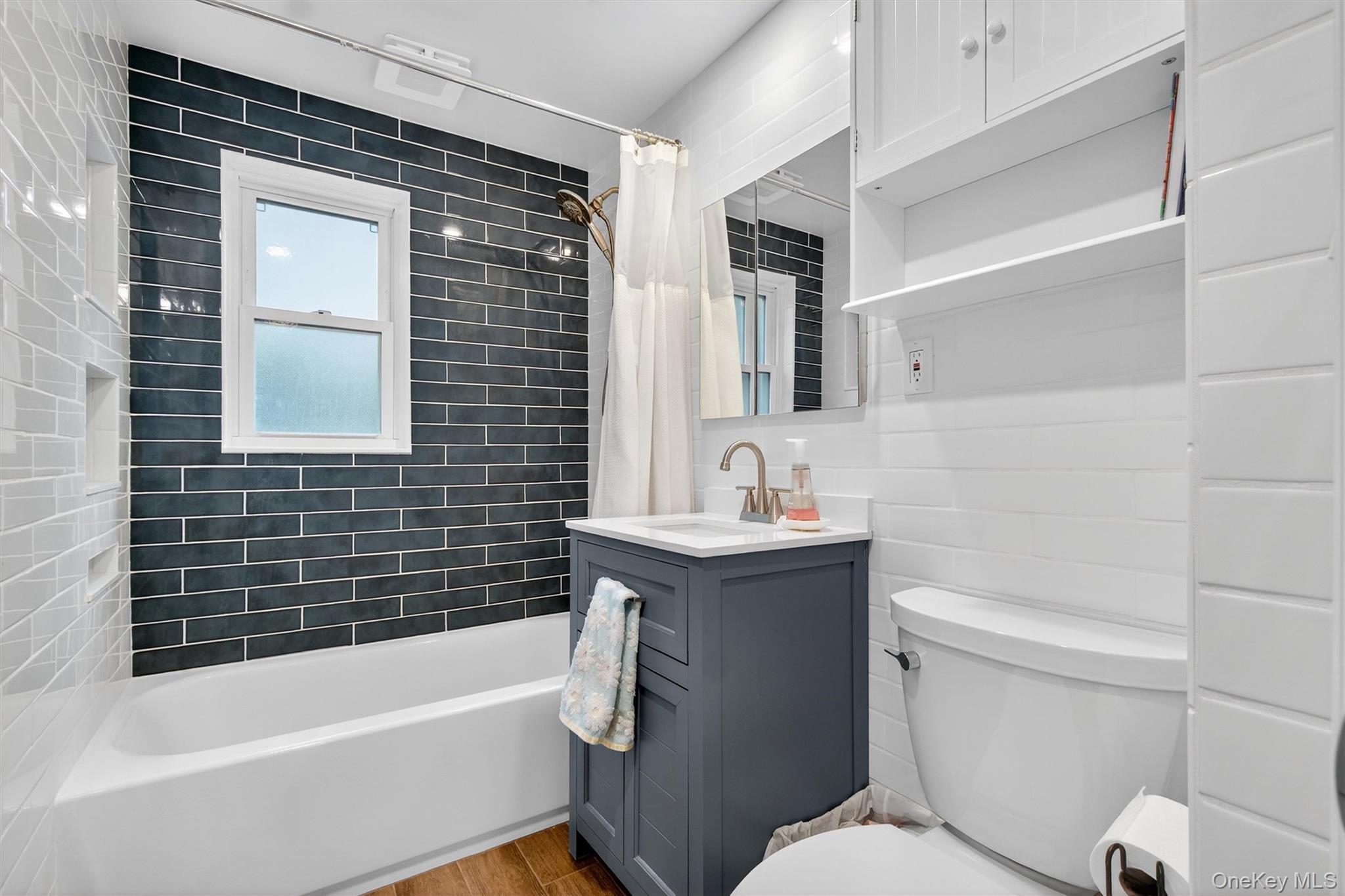 #17 photo, 41 Ostend Road, ナッソー郡 Island Park , NY 11558