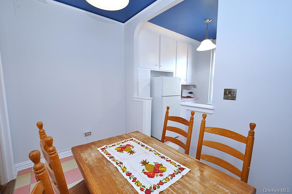 #16 photo, 949 Palmer Road, Bronxville , NY 10708