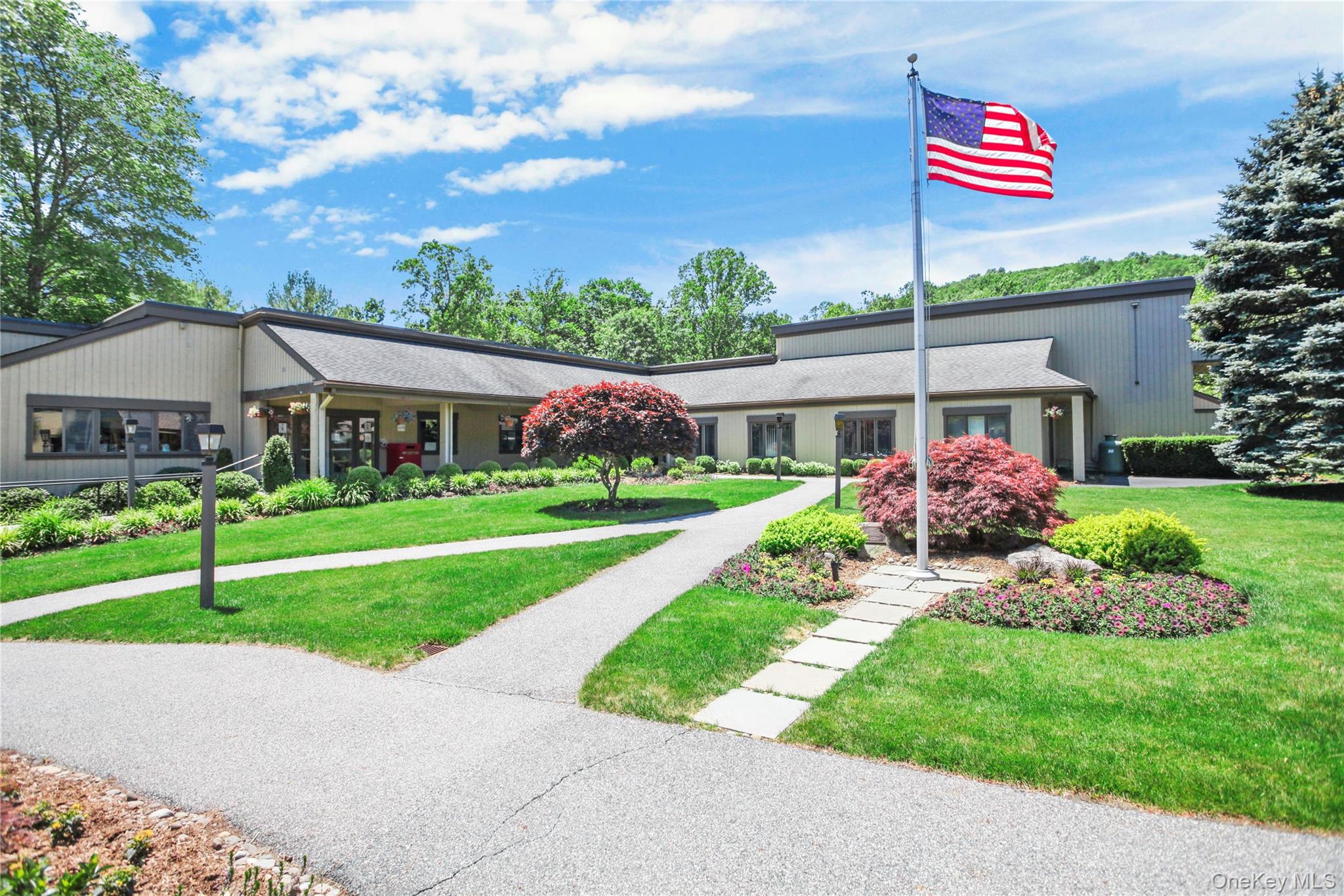 #5 photo, 882 Heritage Hills, Somers , NY 10589