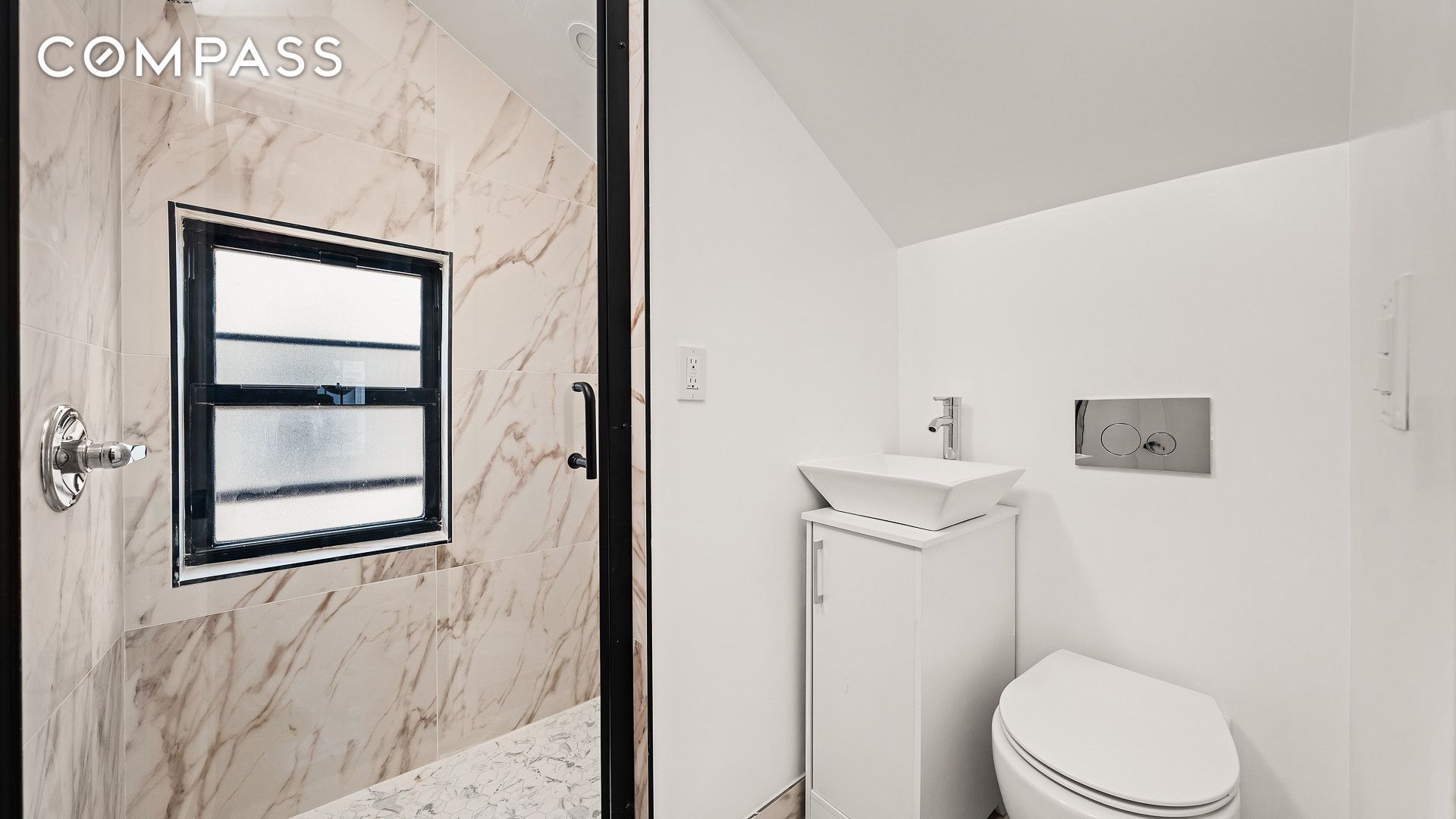 #7 photo, 170-10 118th Avenue, St. Albans , NY 11434