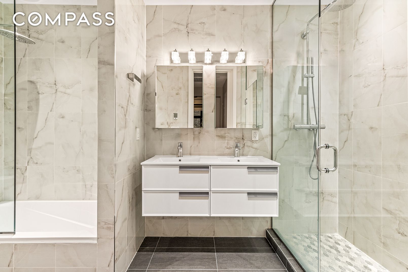 #10 photo, 128 W 26th Street, Chelsea , NY 10001