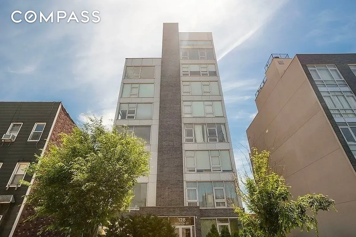 #9 photo, 128 Newton Street, Greenpoint , NY 11222