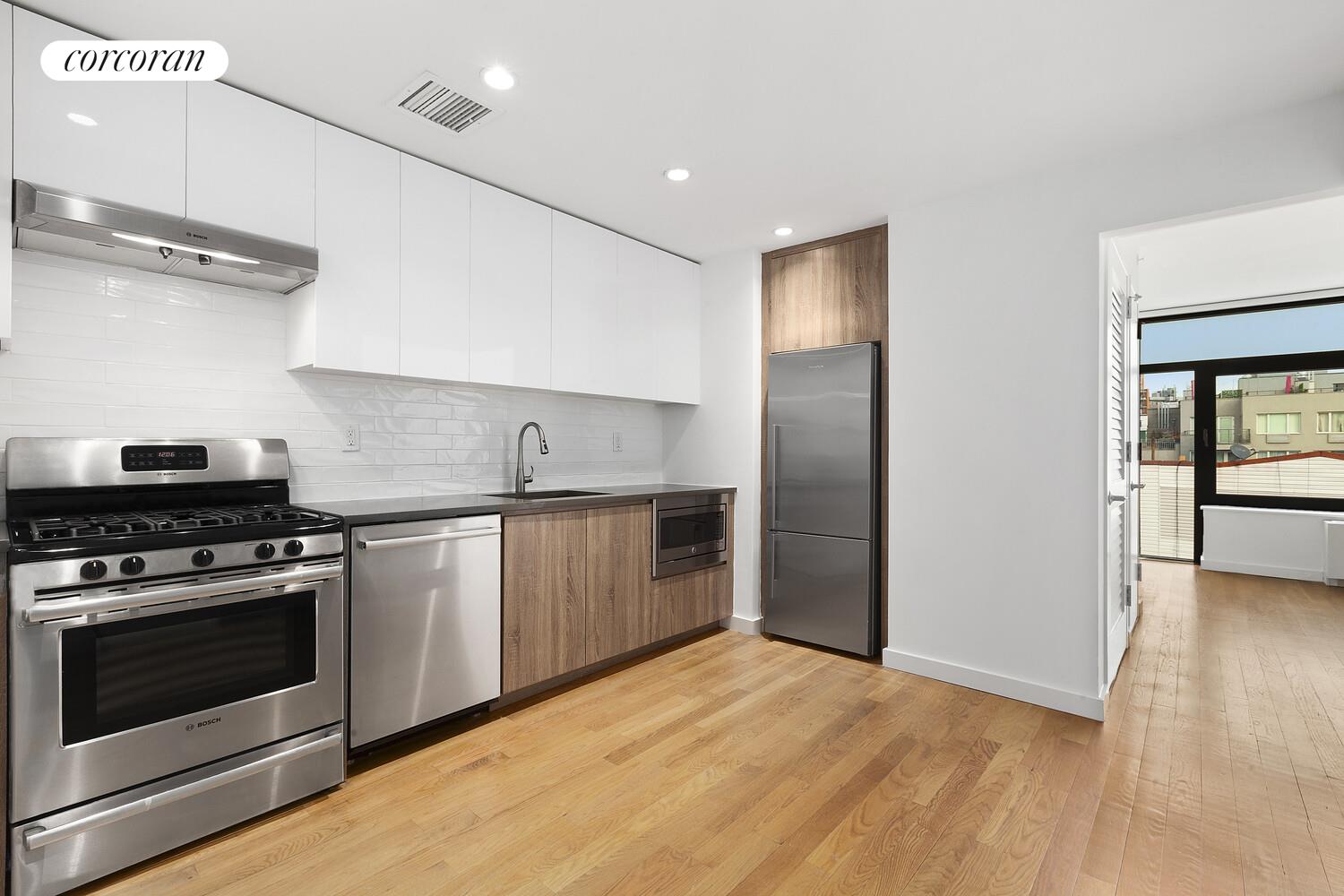 #5 photo, 247 N 7TH Street, Williamsburg,North , NY 11211