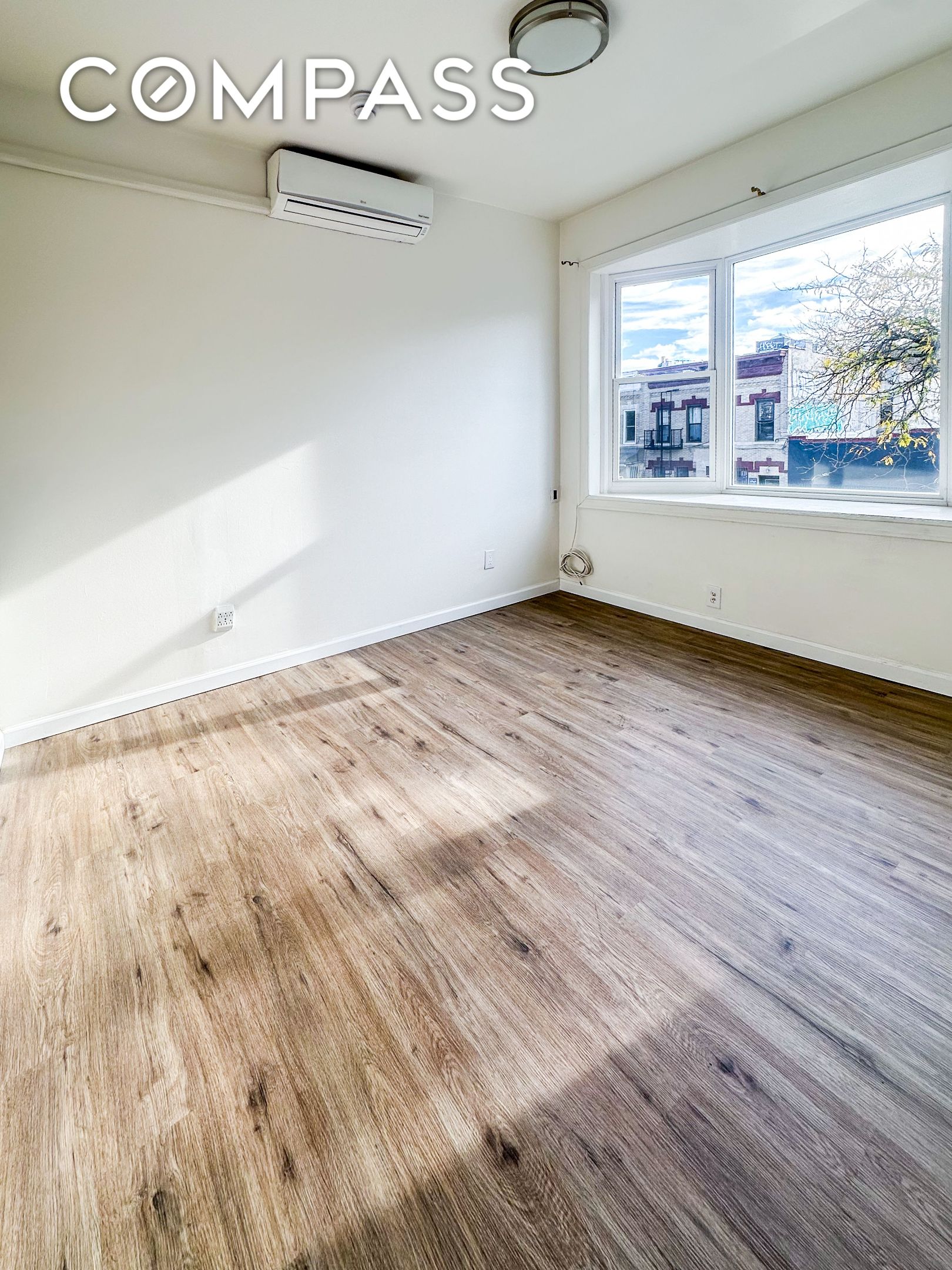 #10 photo, Brooklyn, Bushwick , NY 11237