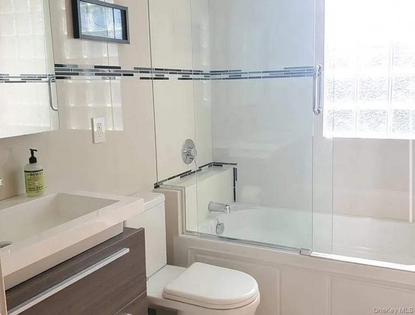 #3 photo, 14944 15th Drive, Whitestone , NY 11357