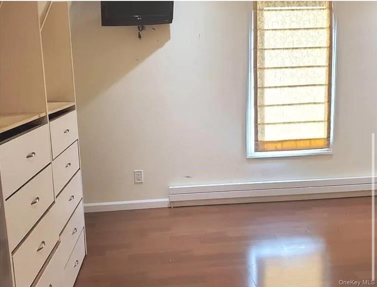 #5 photo, 14944 15th Drive, Whitestone , NY 11357