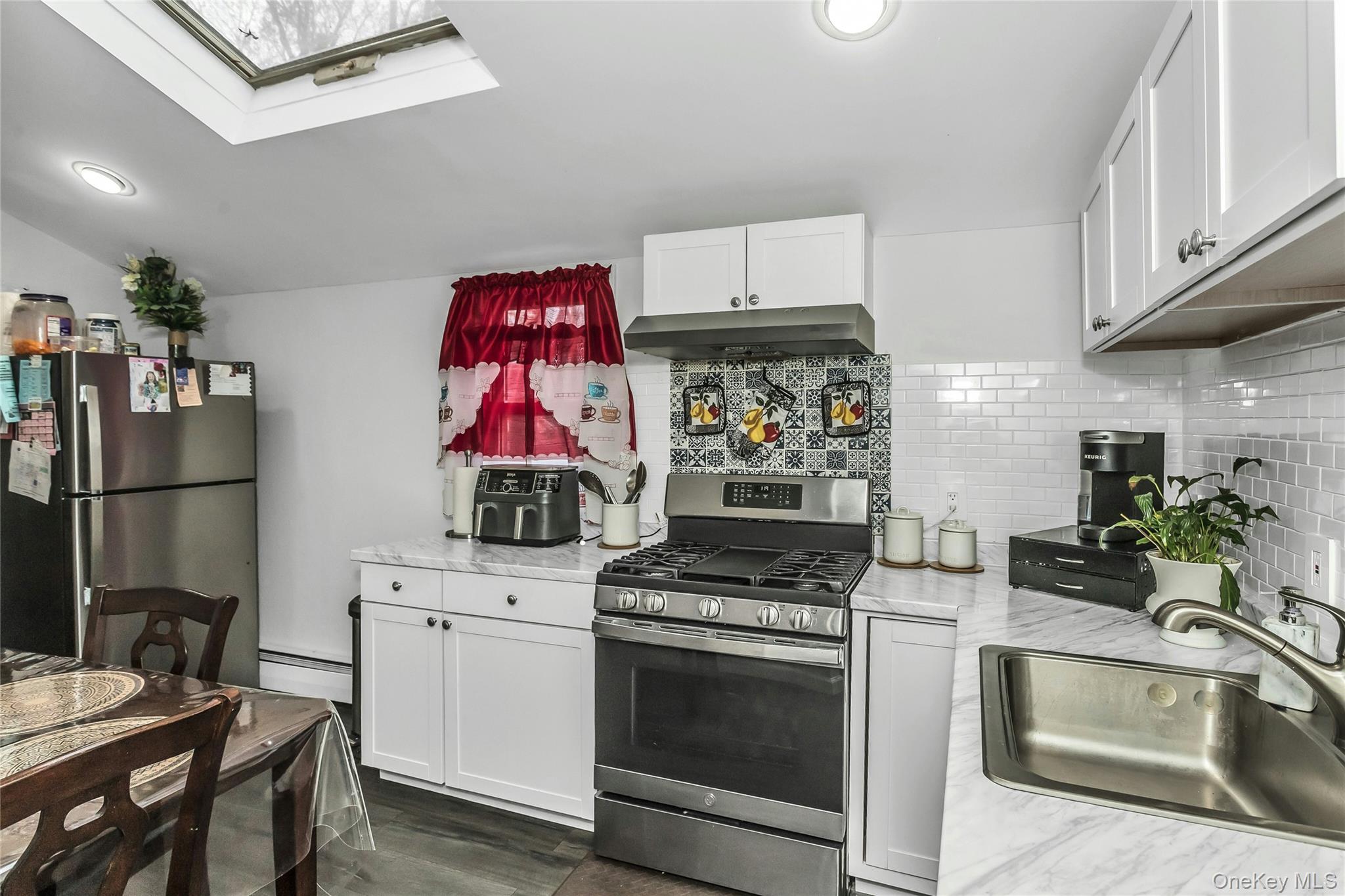 #18 photo, 1541 Bellmore Road, North Bellmore , NY 11710