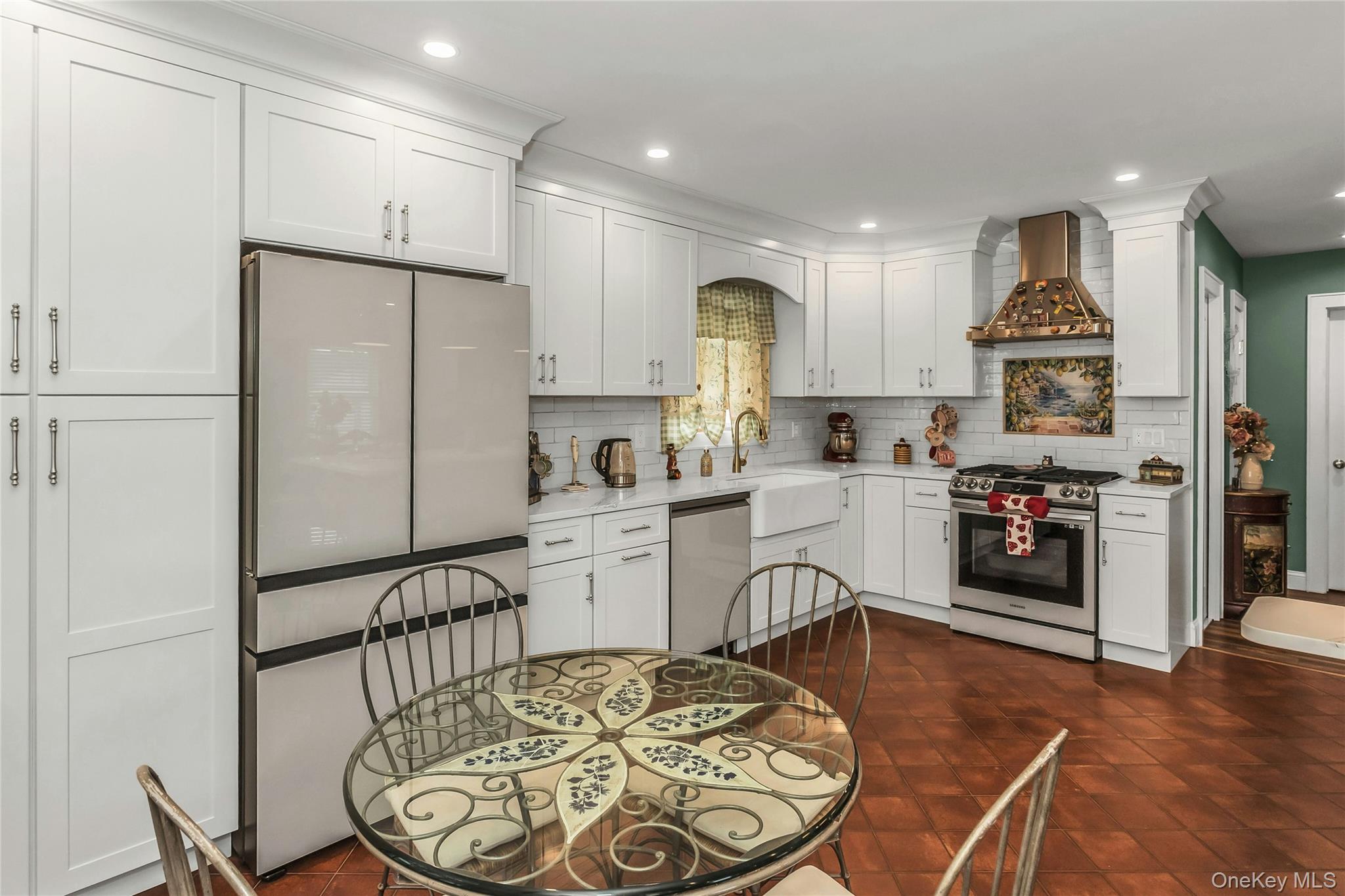 #7 photo, 1541 Bellmore Road, North Bellmore , NY 11710