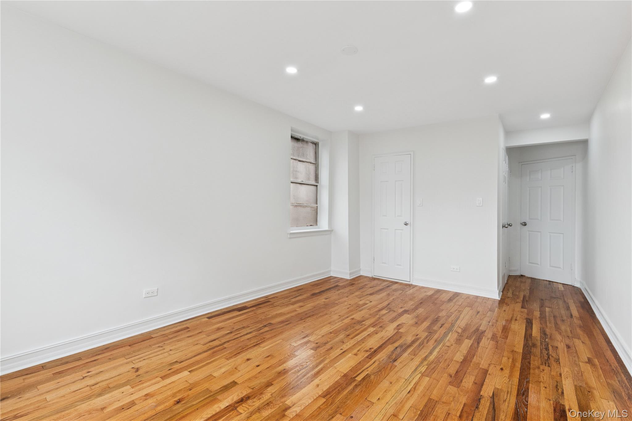 #17 photo, 67-30 Clyde Street, Forest Hills , NY 11375