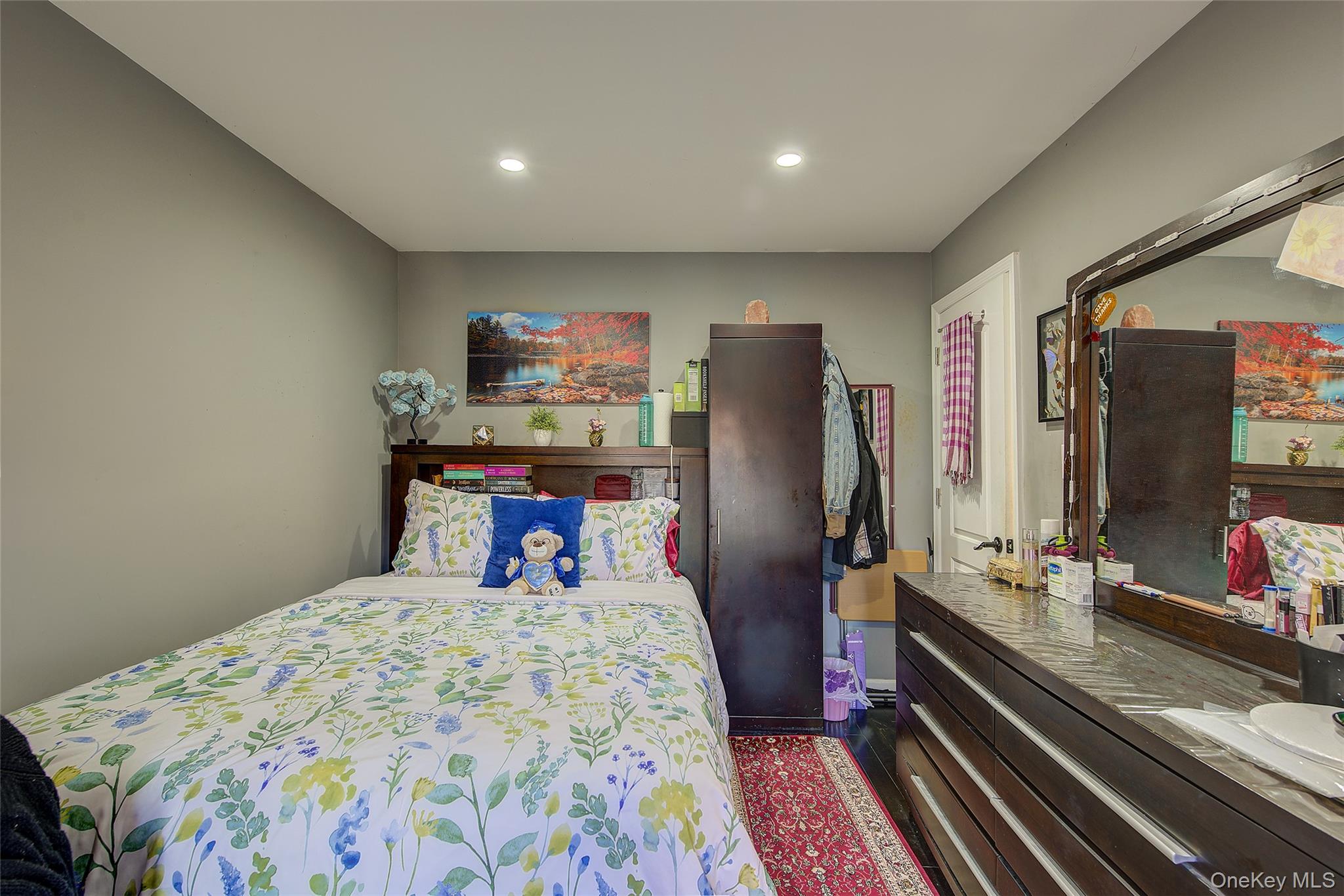 #16 photo, 89-06 175th Street, Jamaica , NY 11432